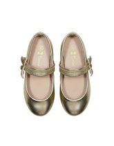 Shoes UQ