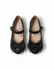 Shoes UQ