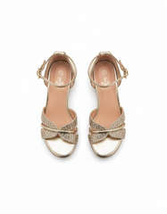 Sandals UQ