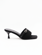 Kitten Heel
