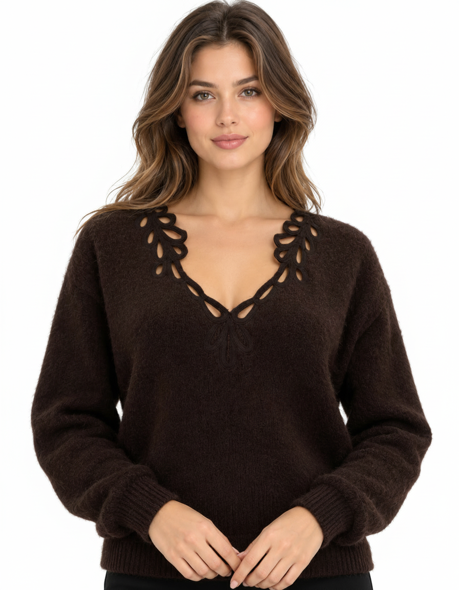 Sirine Everyday Blouse – Pull-On V-Neck Elora