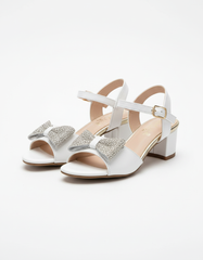 Sandals UQ