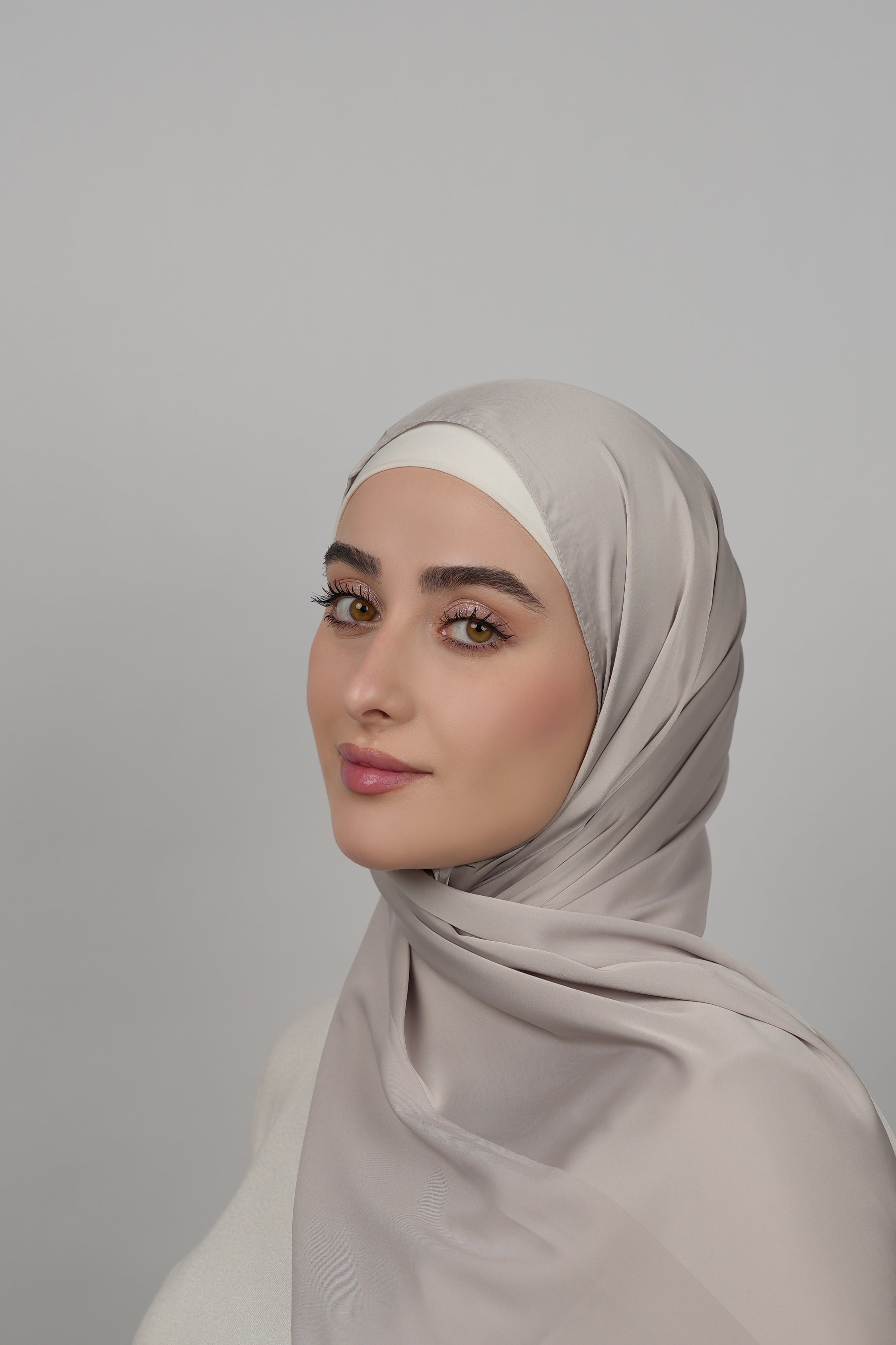 Double Shade Hijab  Voile