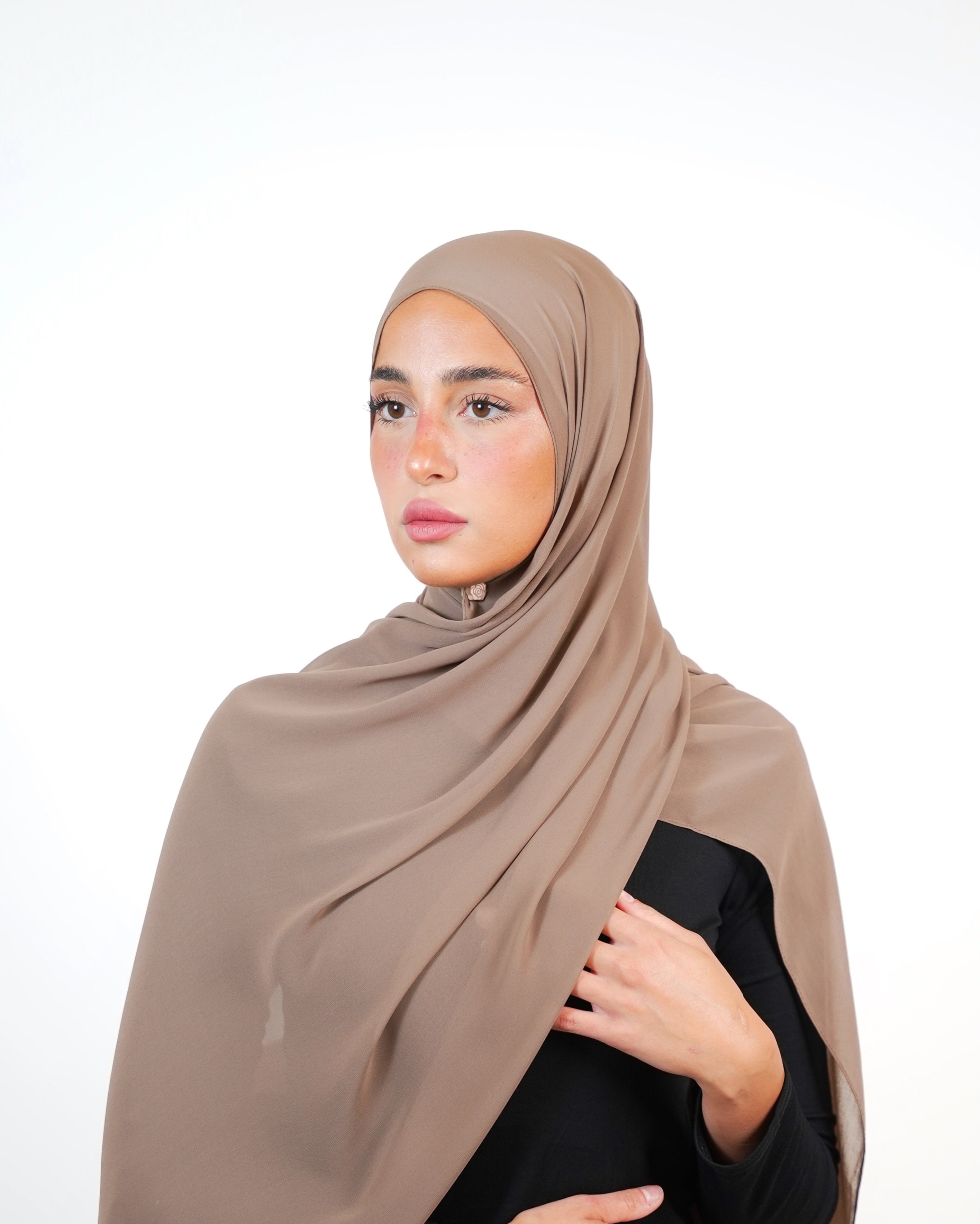 حجاب شيفون سادة أساسي