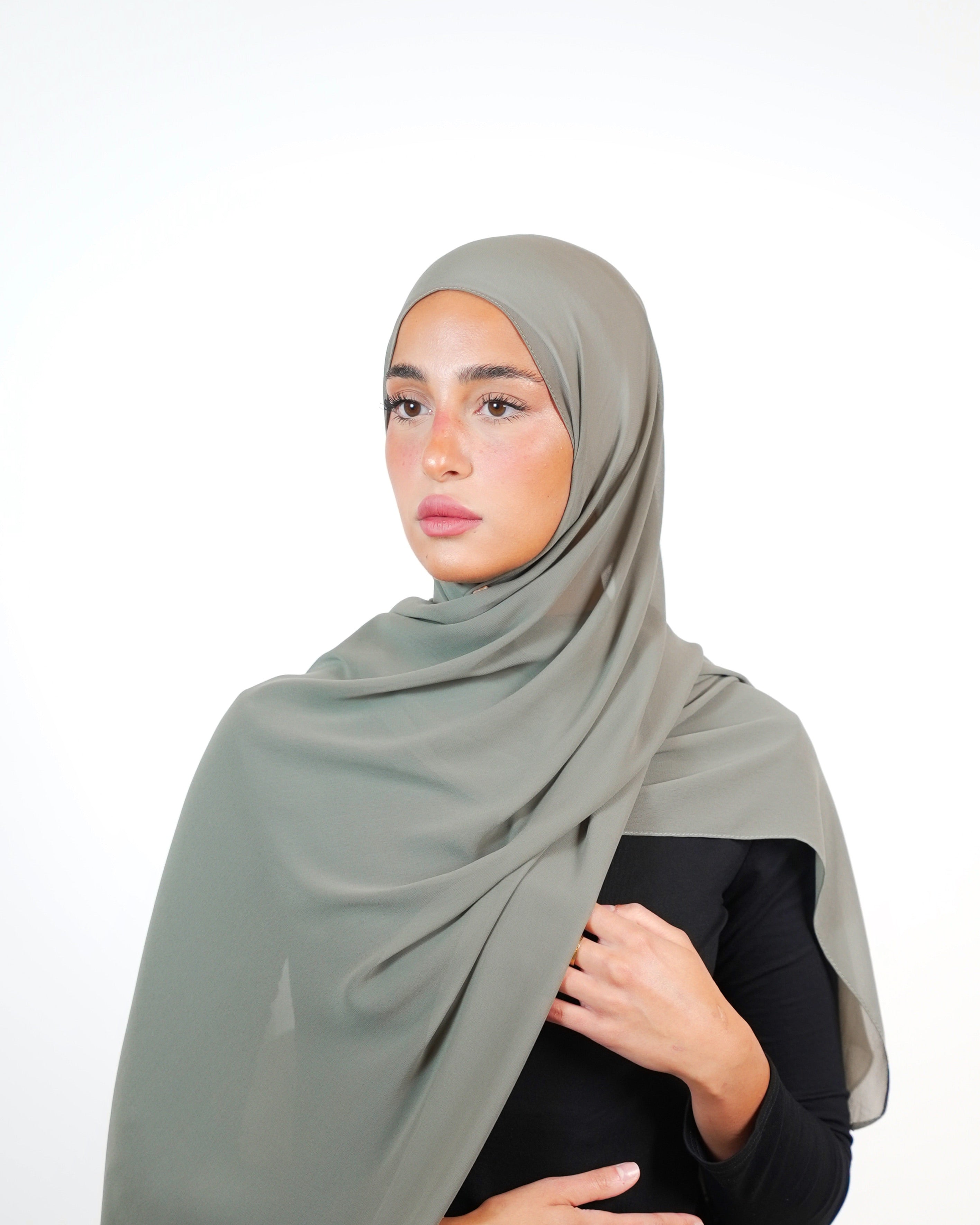 حجاب شيفون سادة أساسي