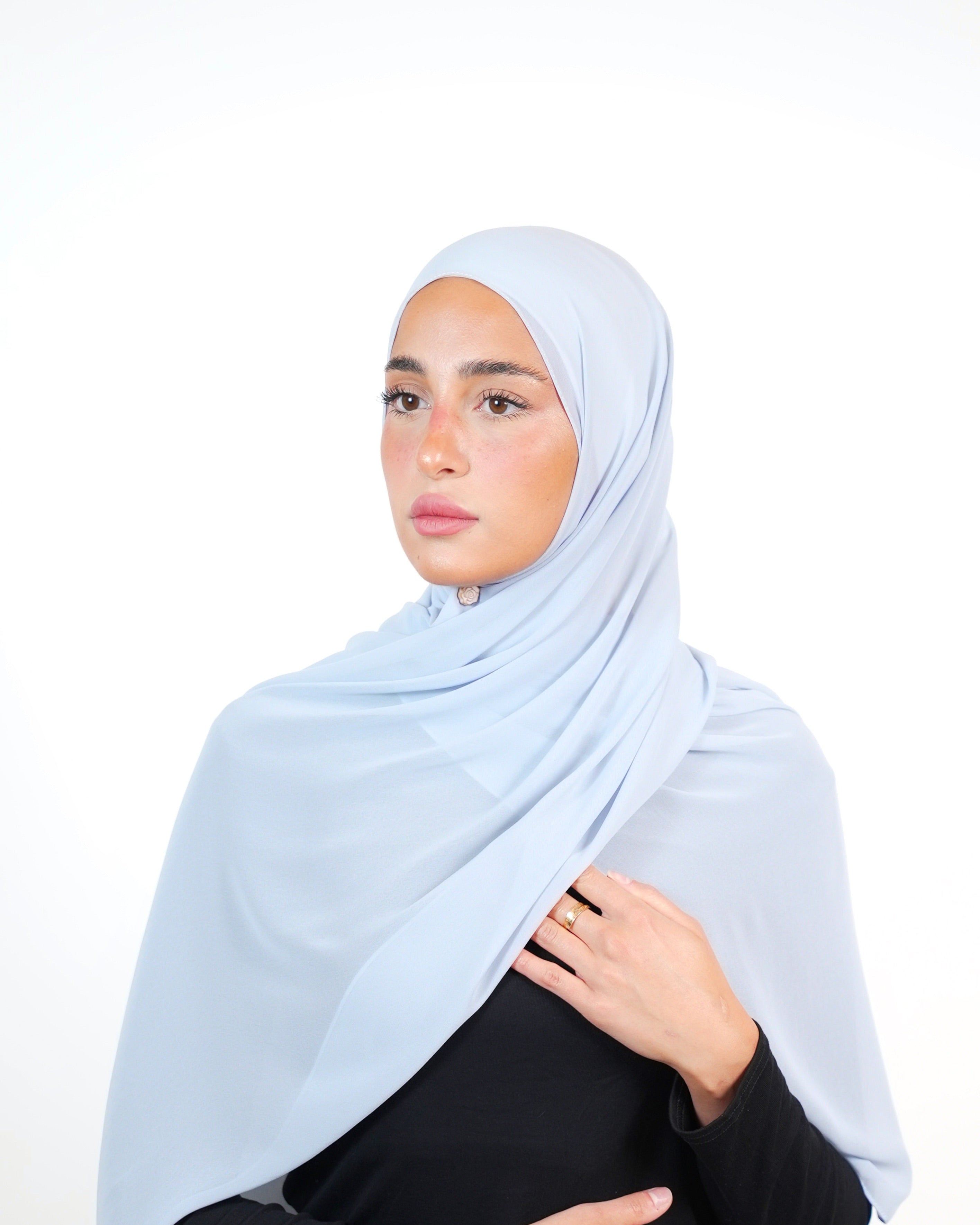 حجاب شيفون سادة أساسي