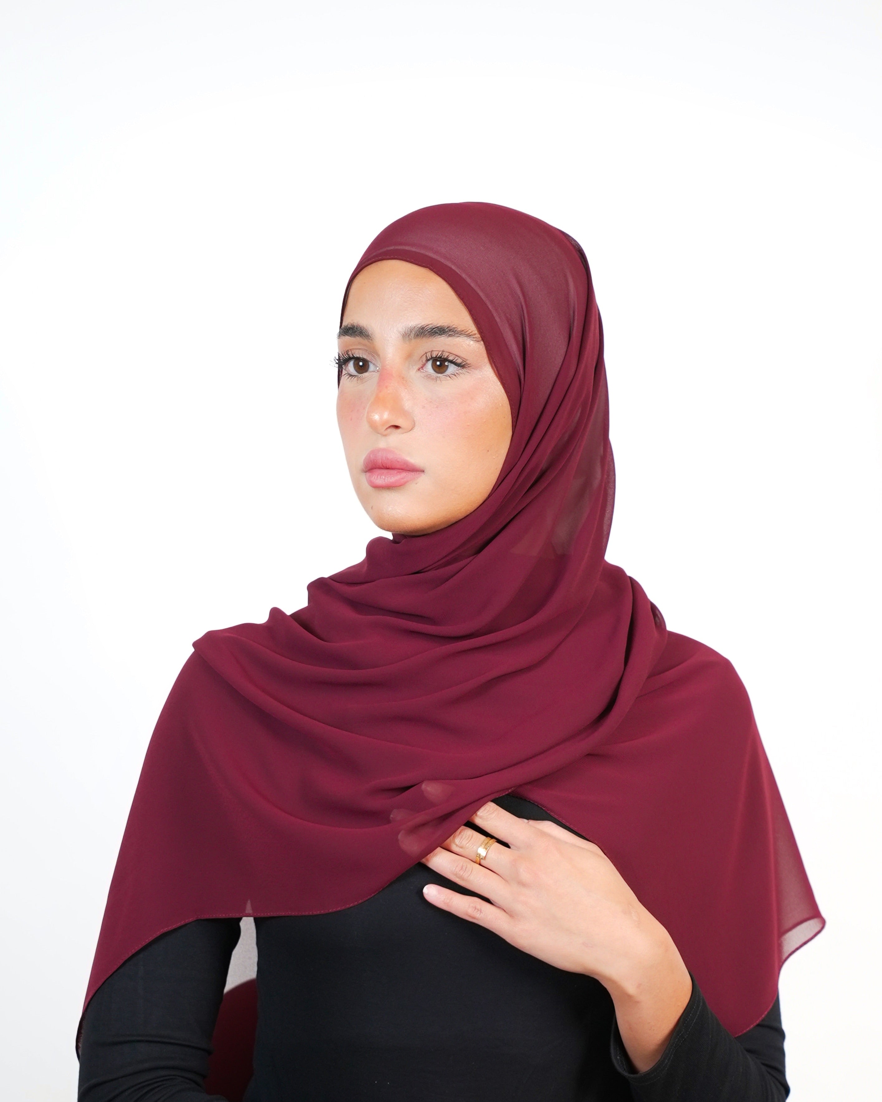 حجاب شيفون سادة أساسي
