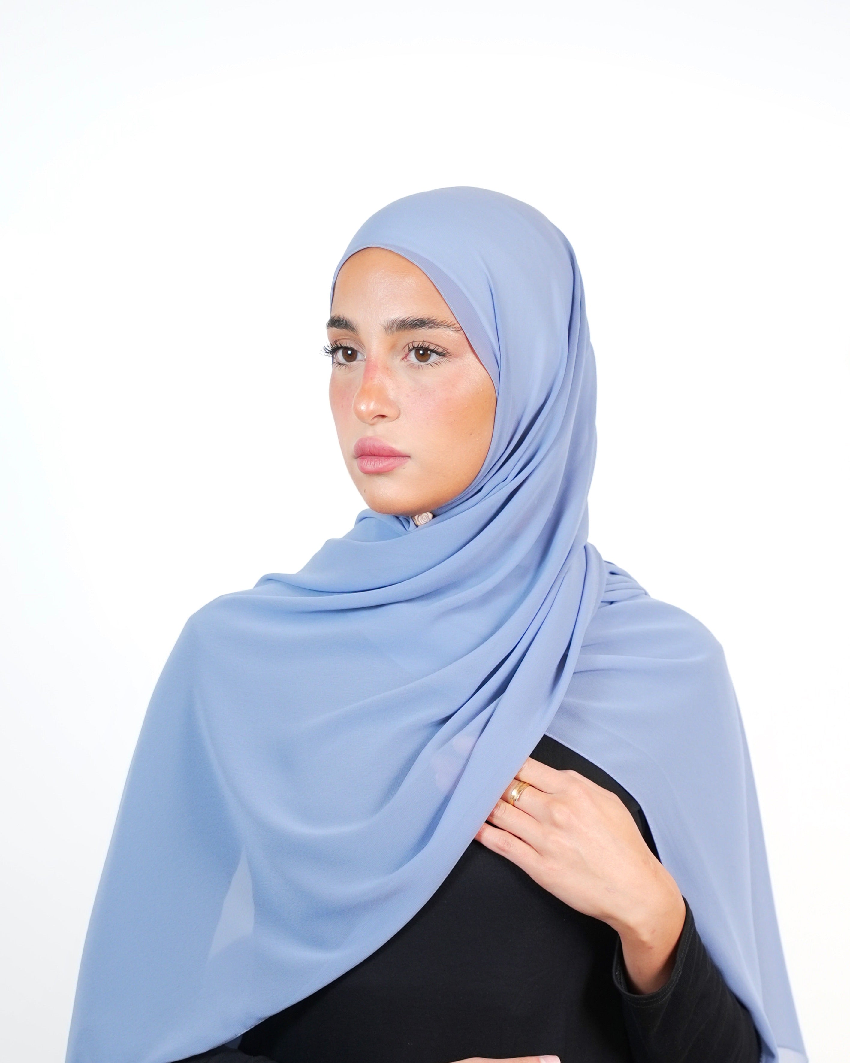 حجاب شيفون سادة أساسي