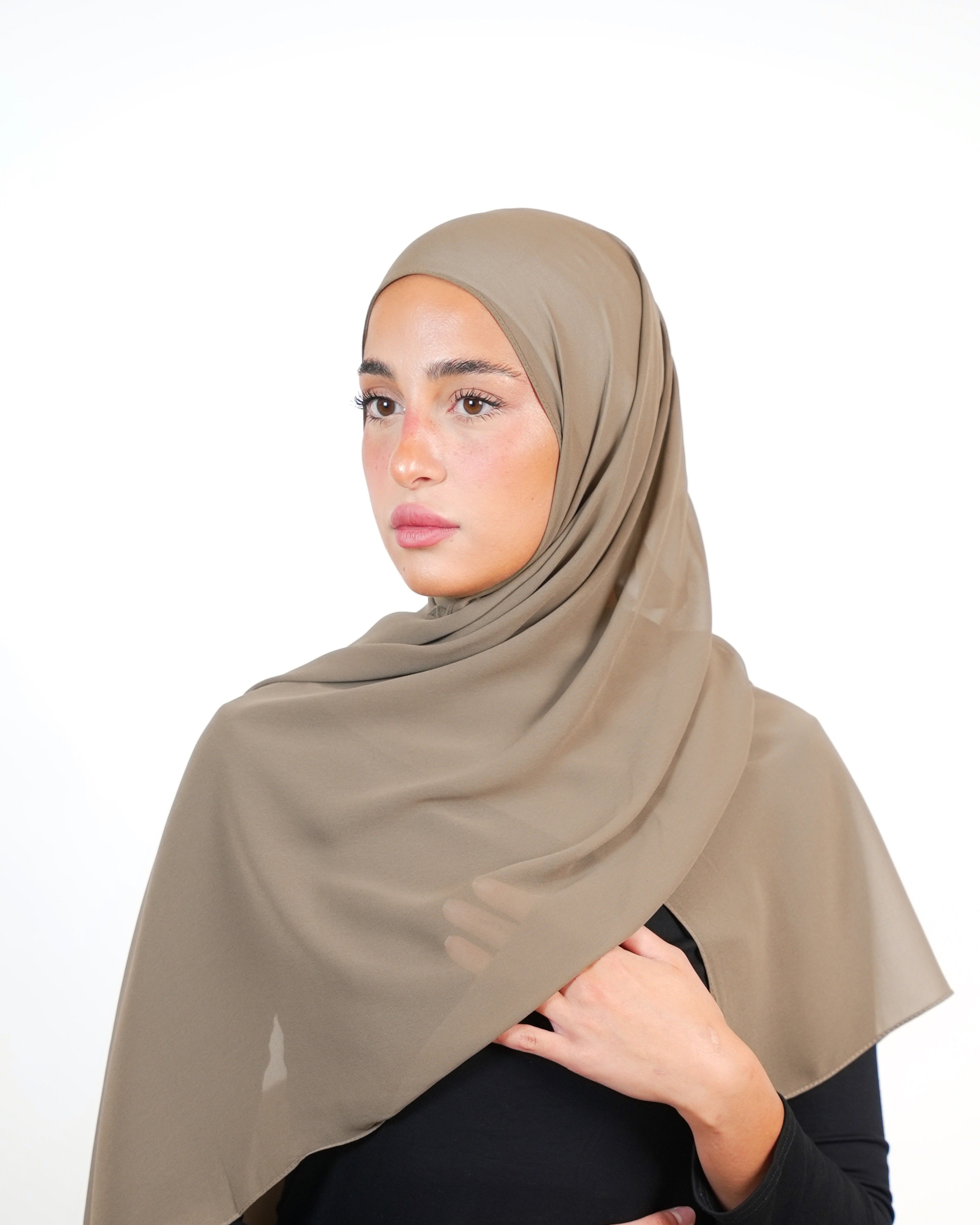 حجاب شيفون سادة أساسي