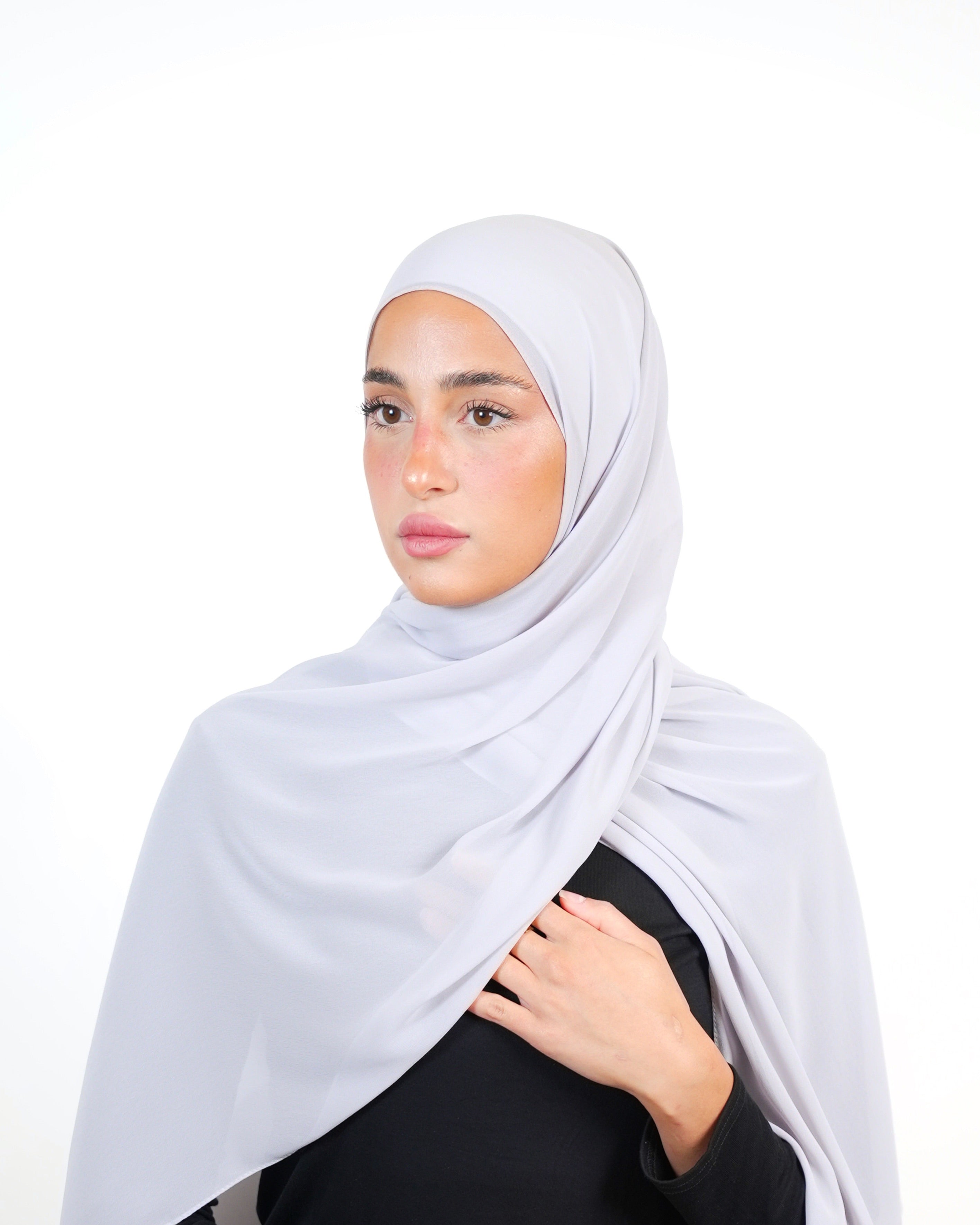 حجاب شيفون سادة أساسي