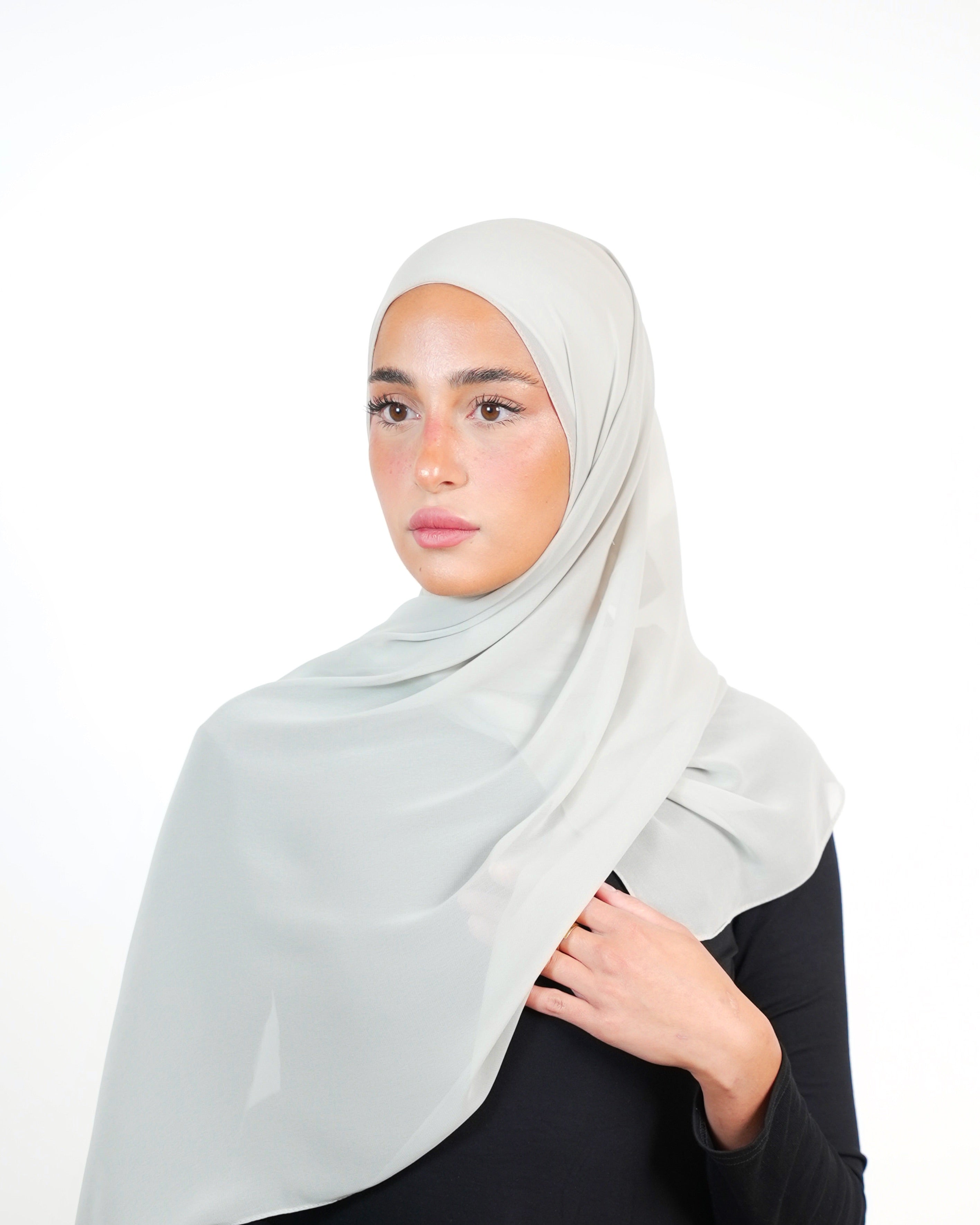 حجاب شيفون سادة أساسي