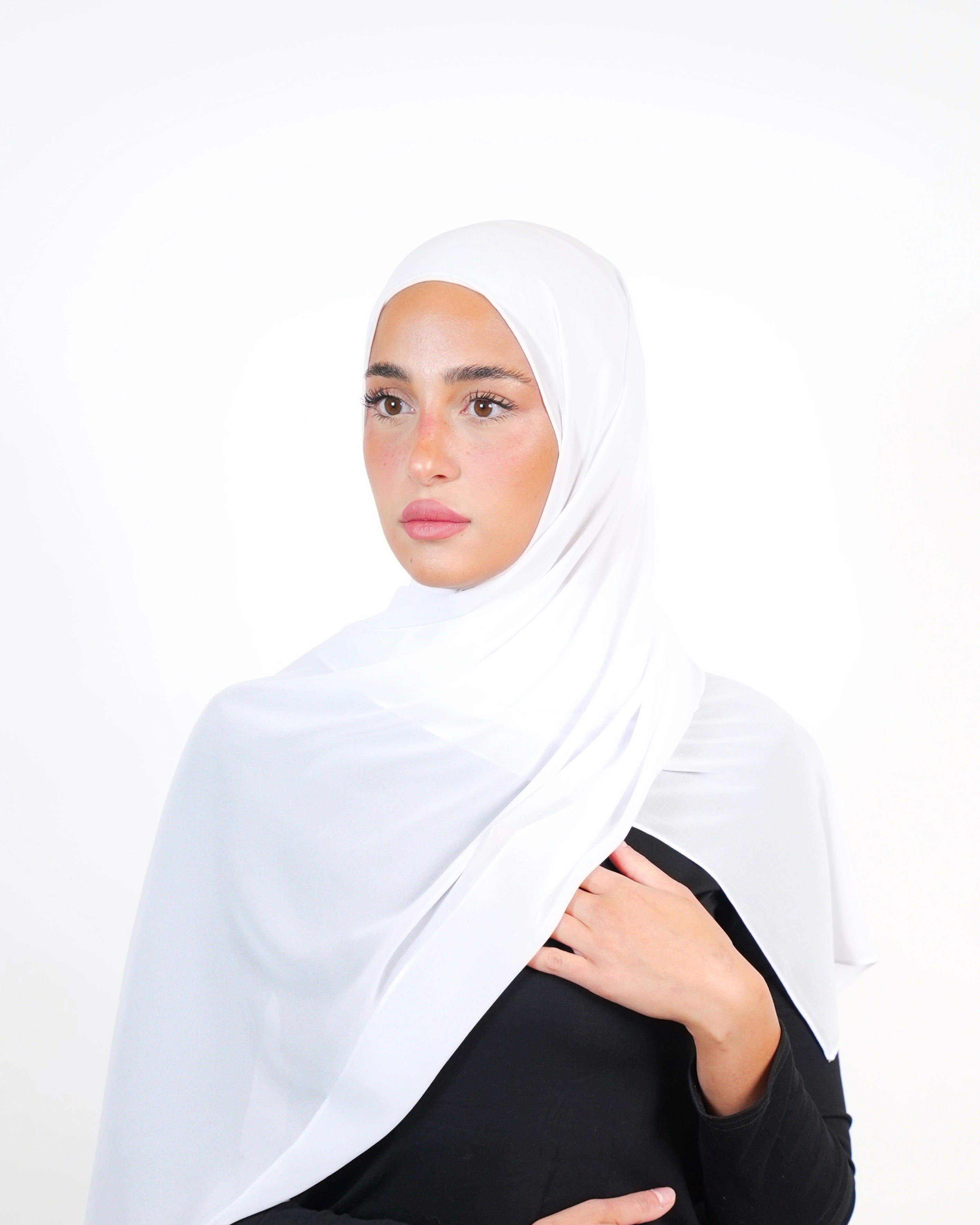 حجاب شيفون سادة أساسي