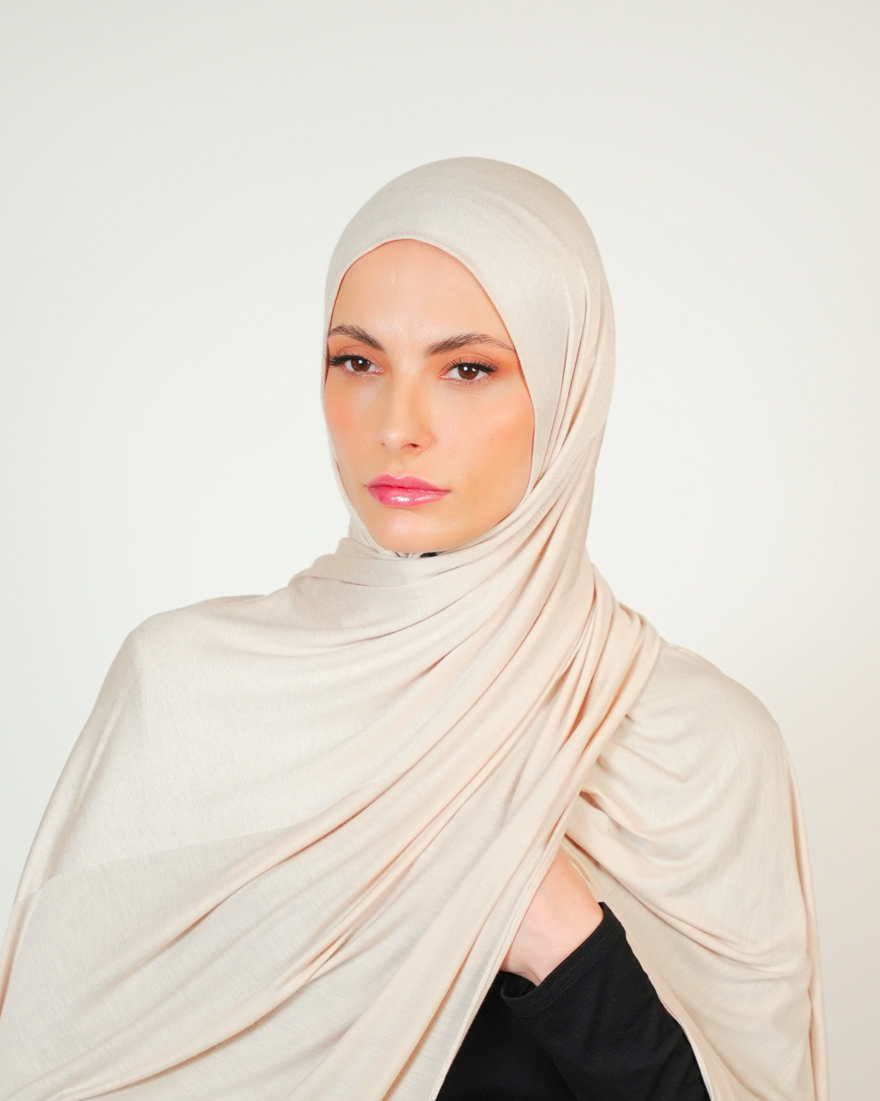 حجاب قطني مزدوج النمط