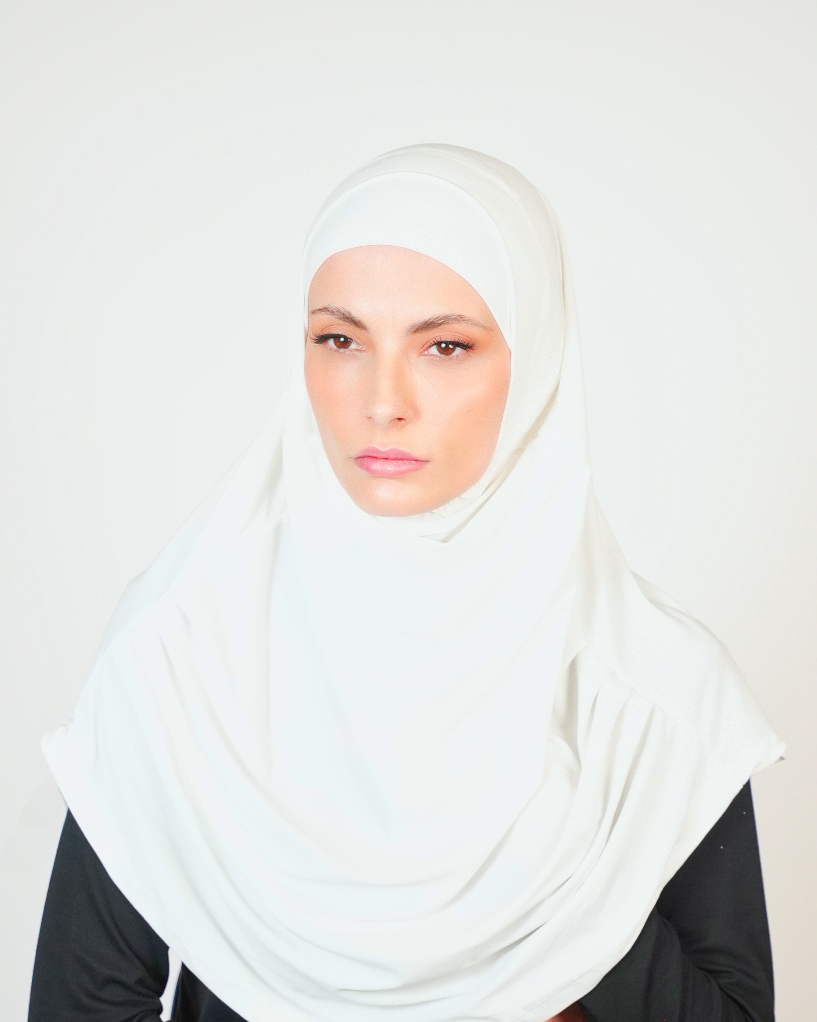 حجاب من قطعتين من الليكرا