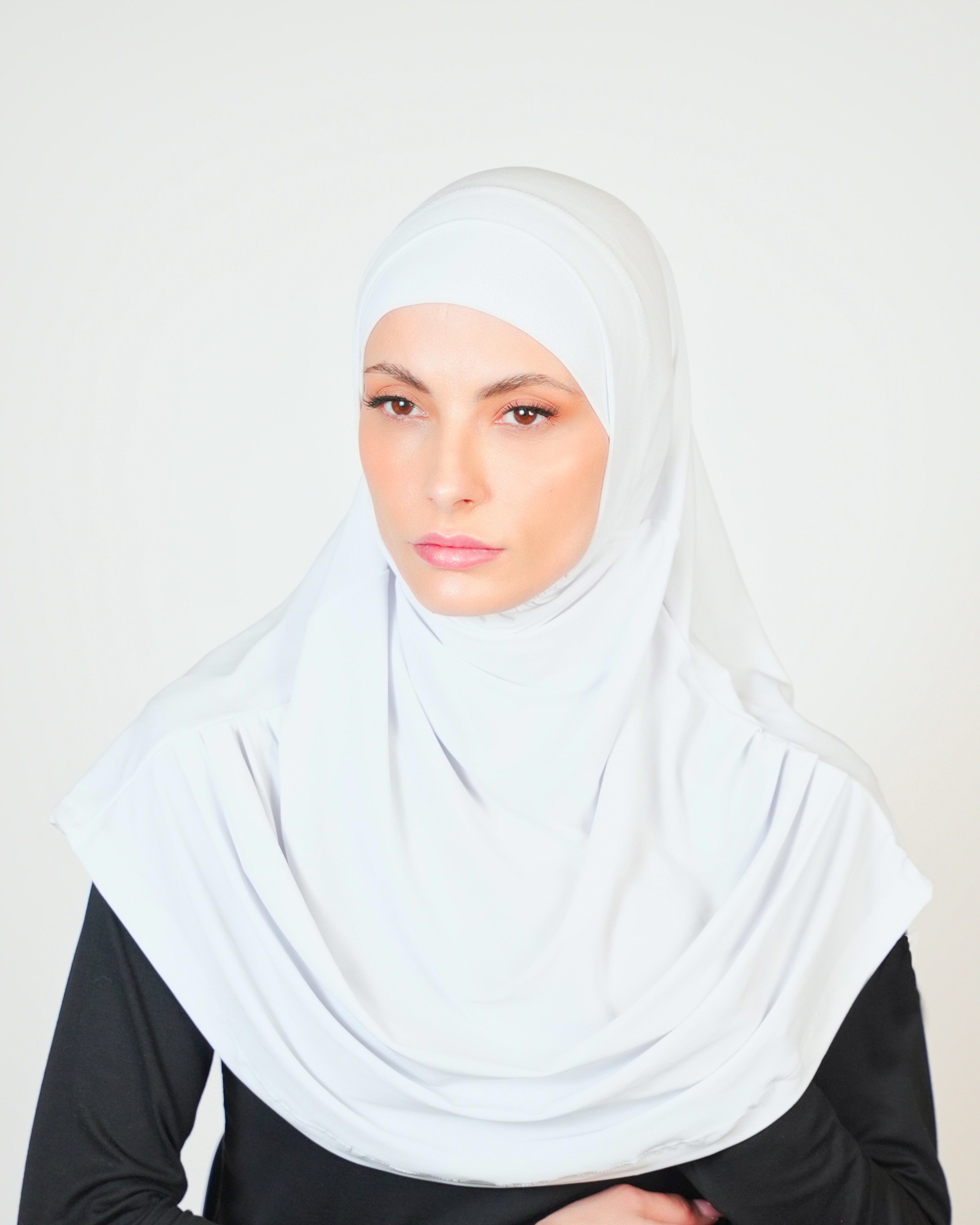 حجاب من قطعتين من الليكرا