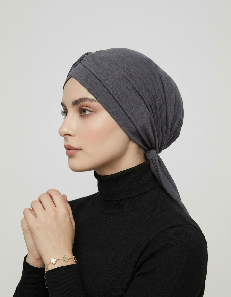 Double Crossed Bonnet