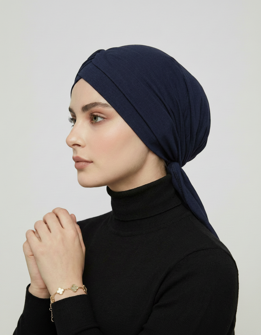 Double Crossed Bonnet
