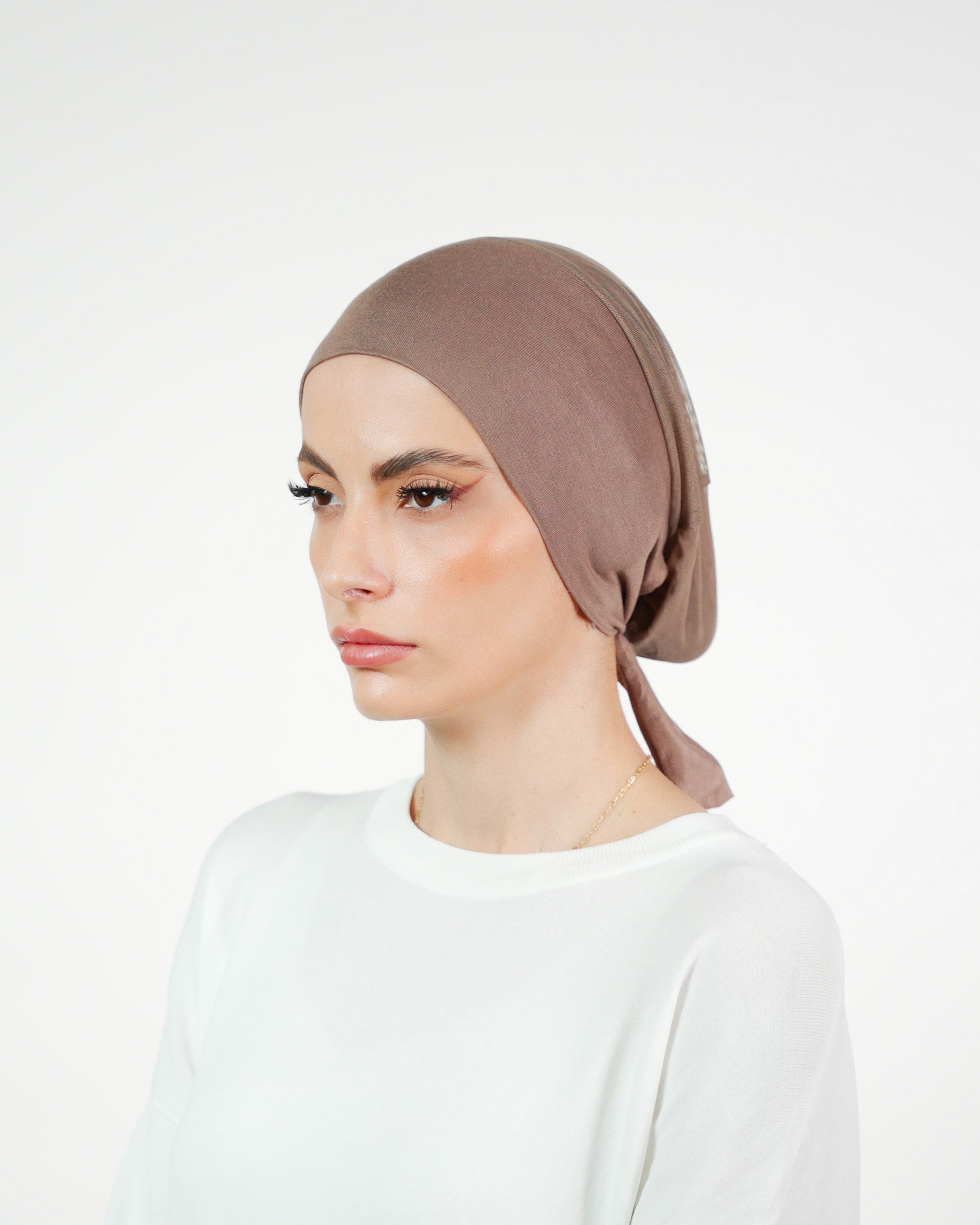 Airy Seamless Bonnet