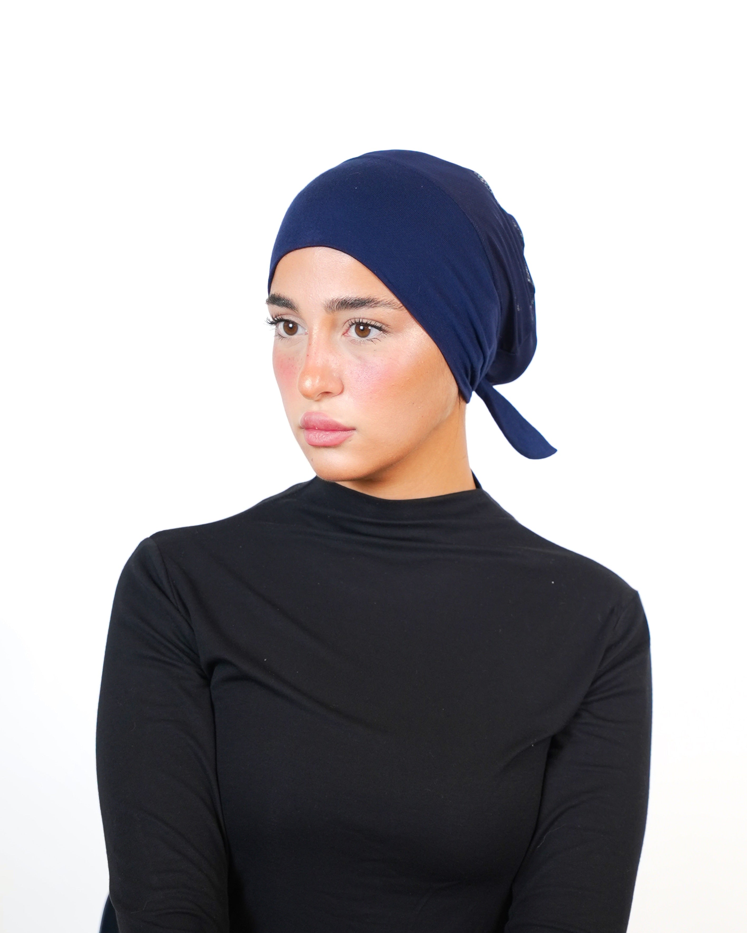 Airy Seamless Bonnet