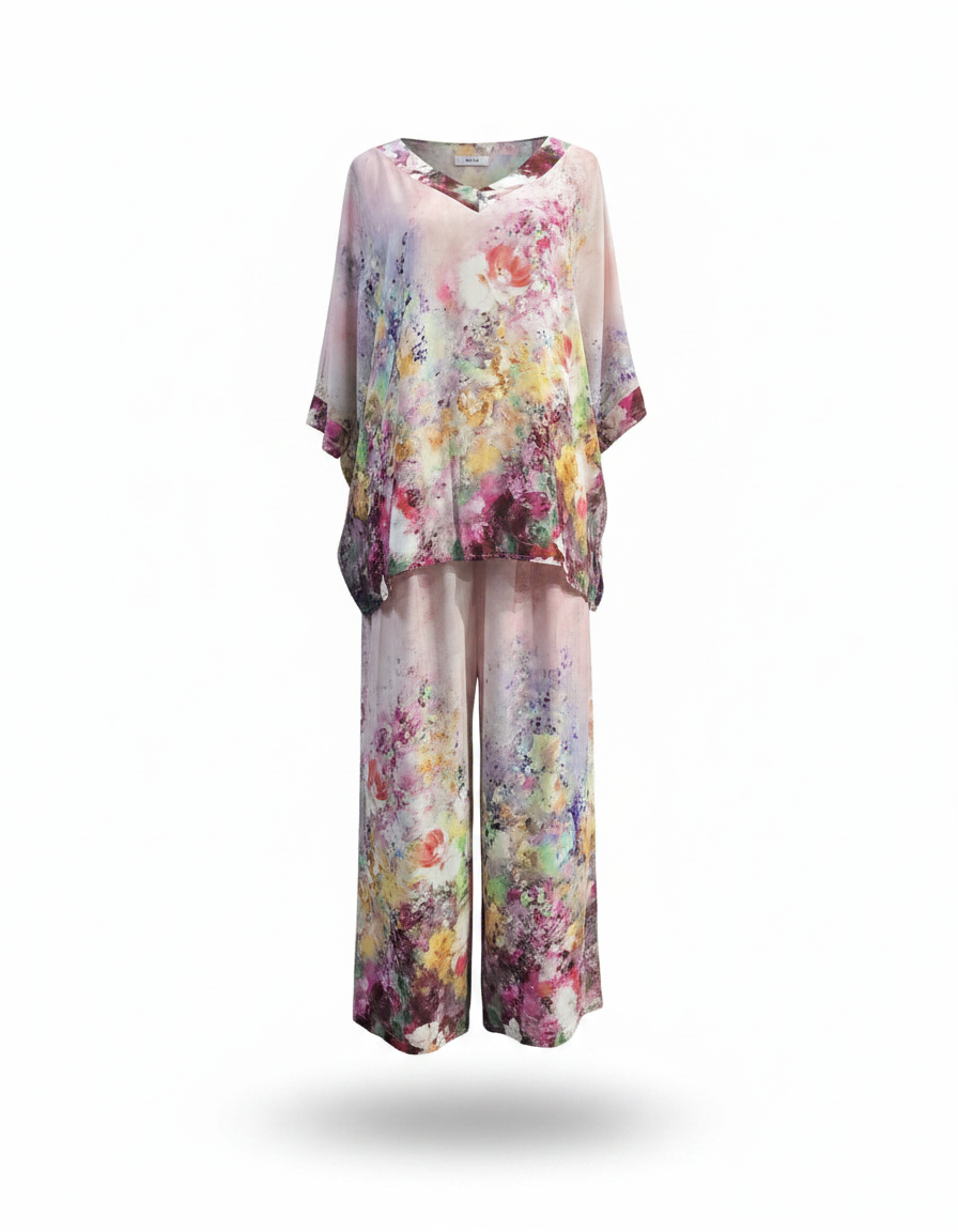 Solene-Marie Floral Co-ord Set – Pull-On V-Neck  Voile