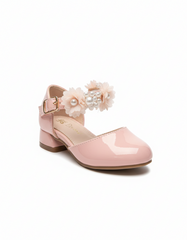Shoes  UQ