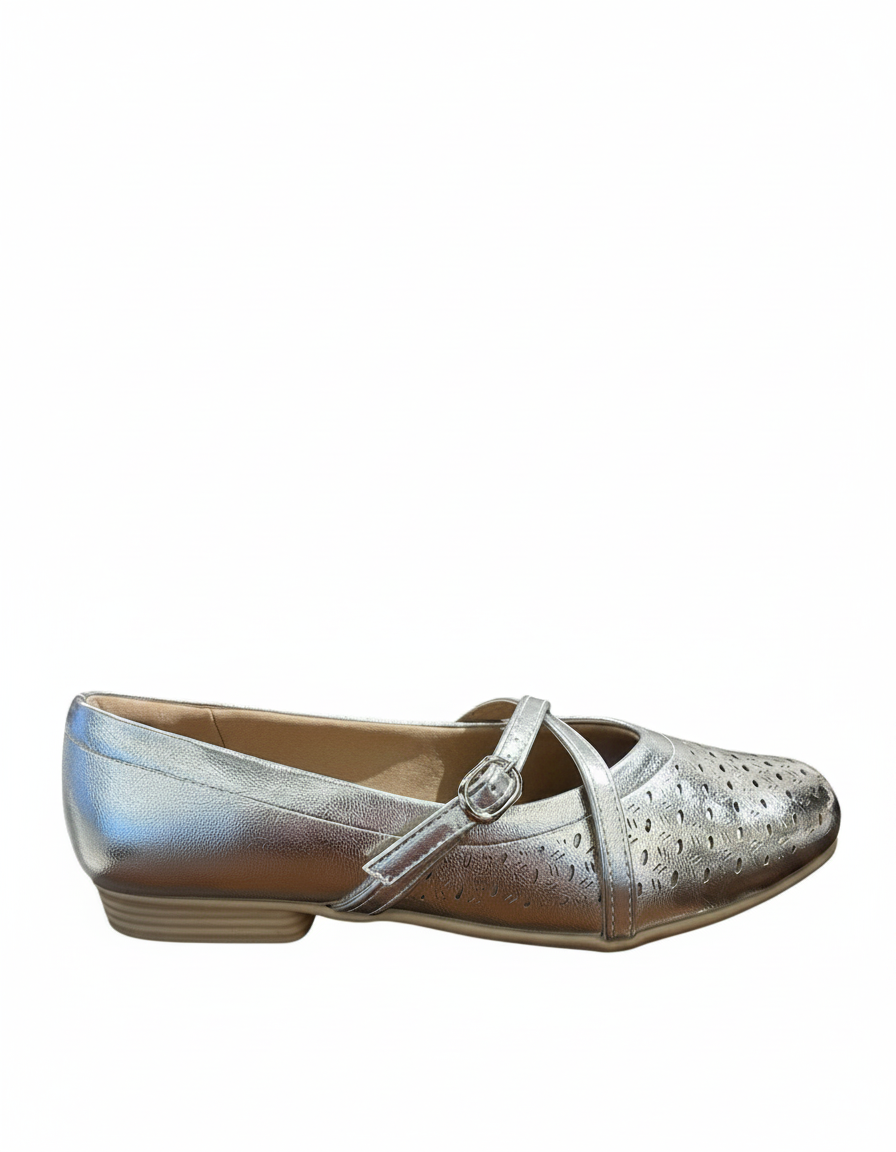 Line Flats – Vamp  UQ