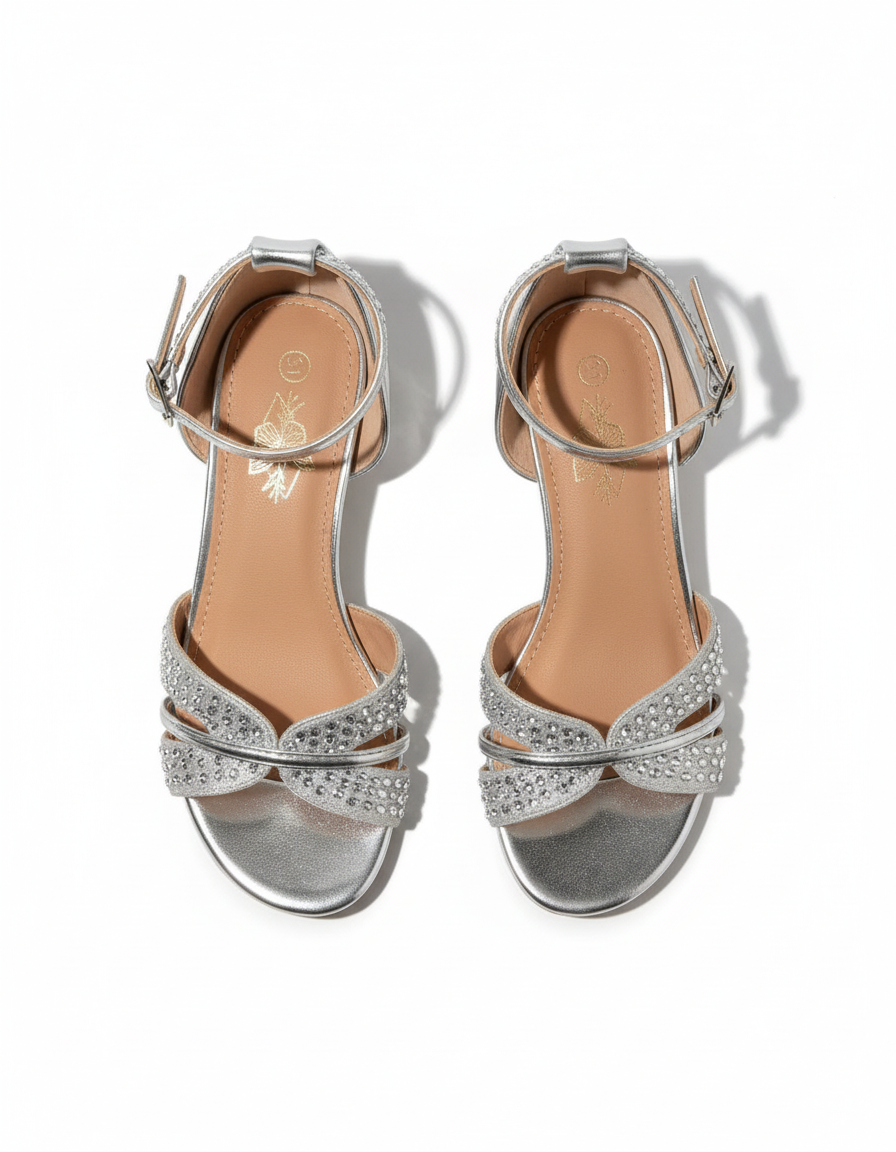 Sandals  UQ