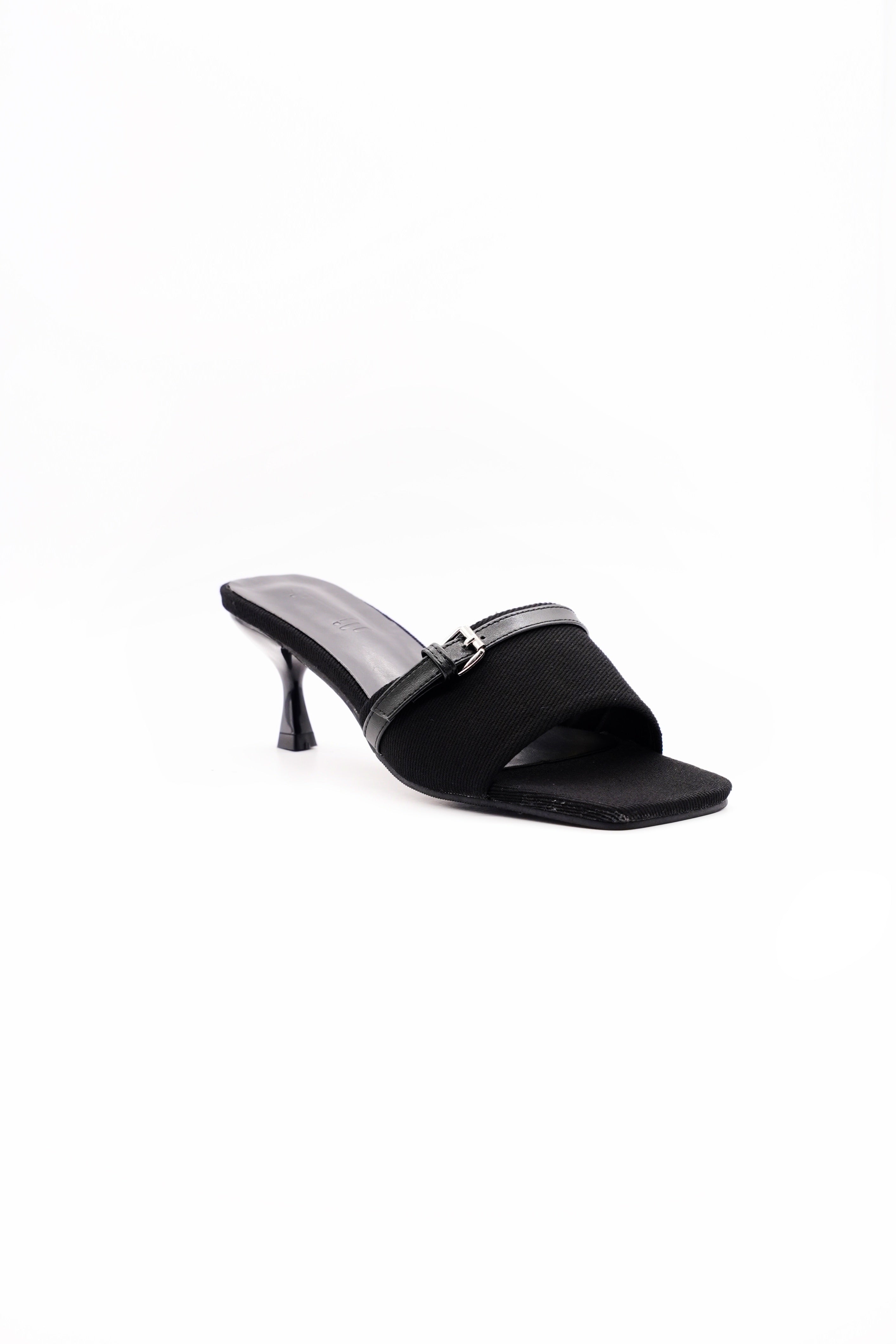 Kitten Heel