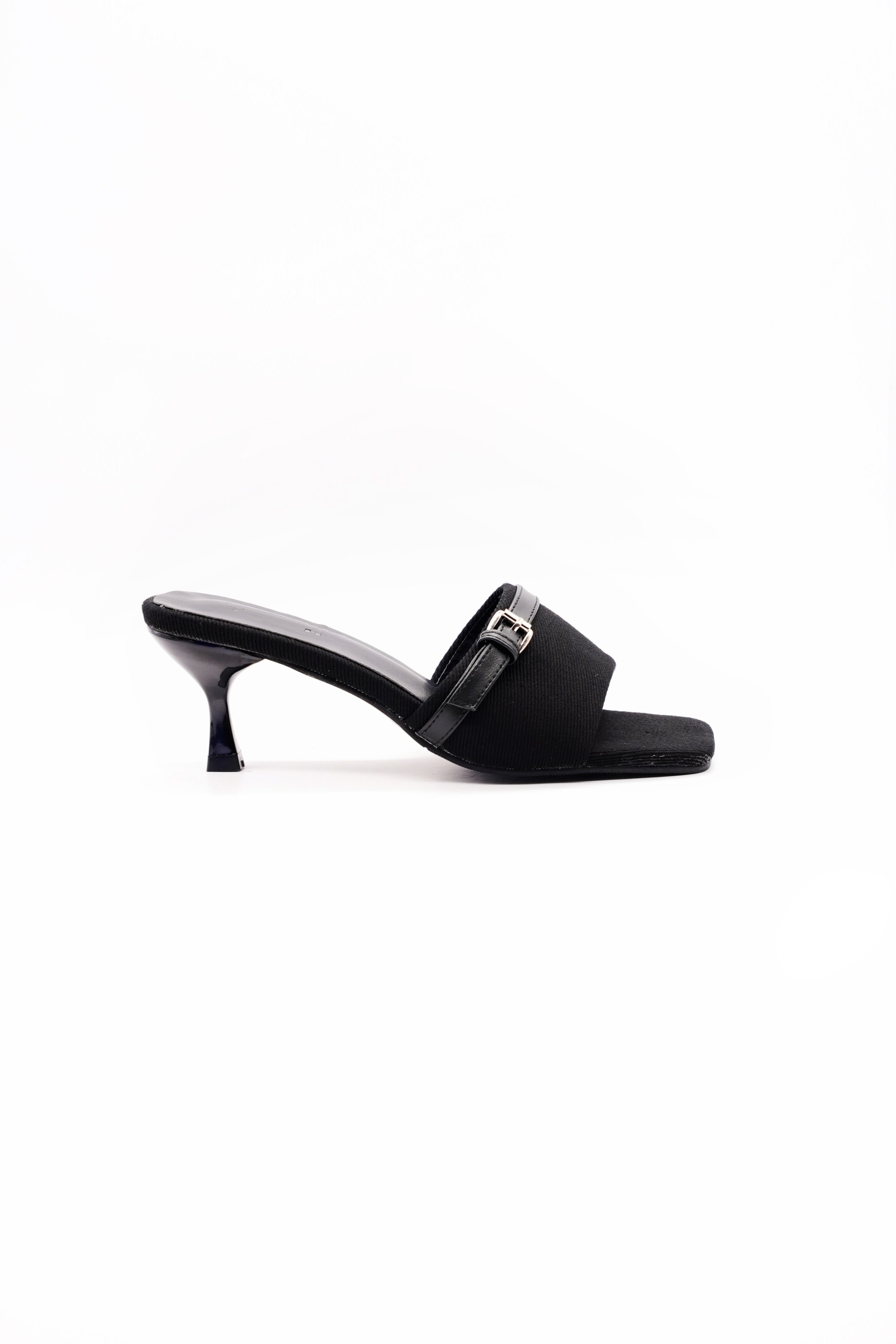 Kitten Heel  Hazar