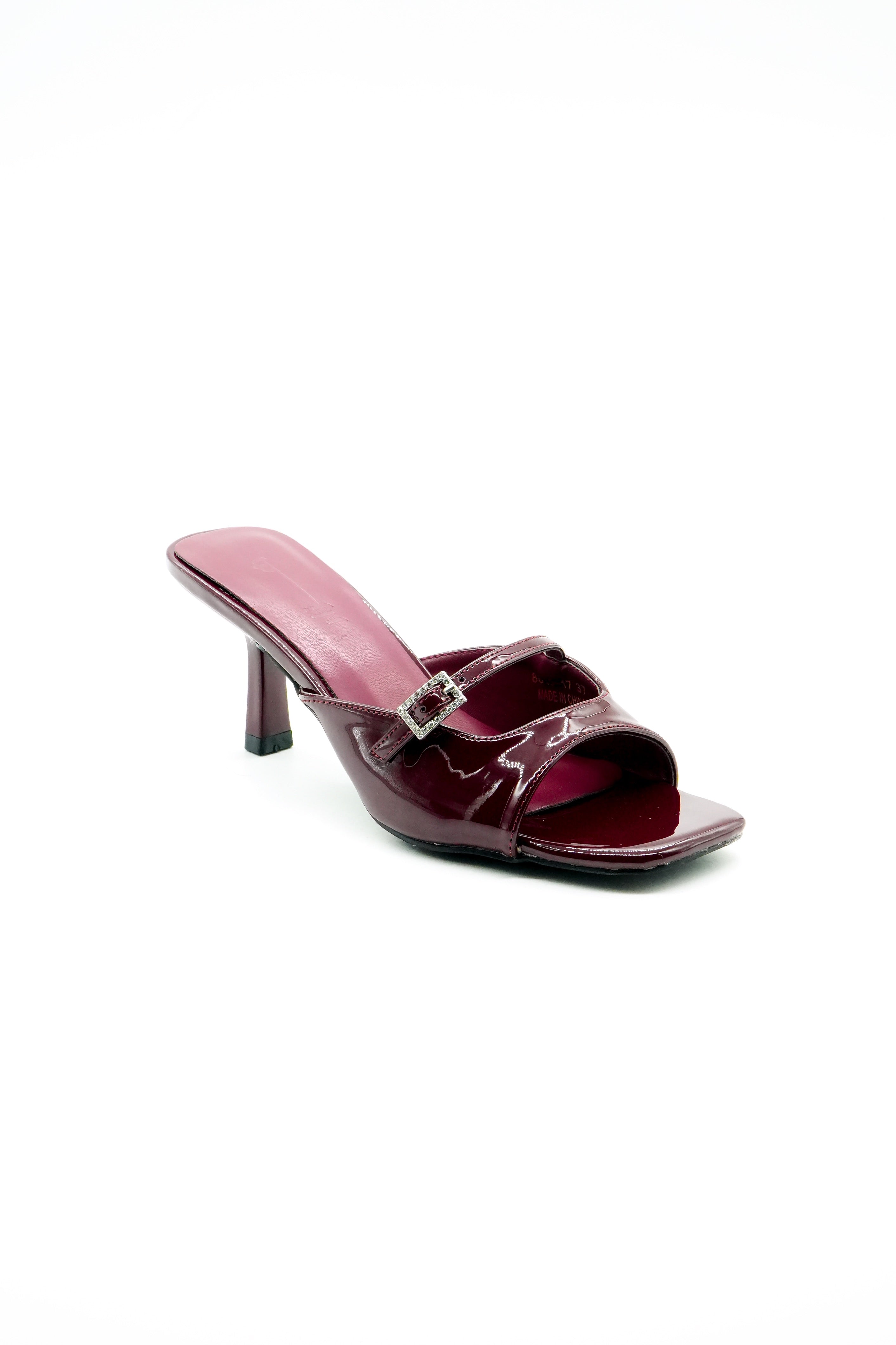 Kitten Heel