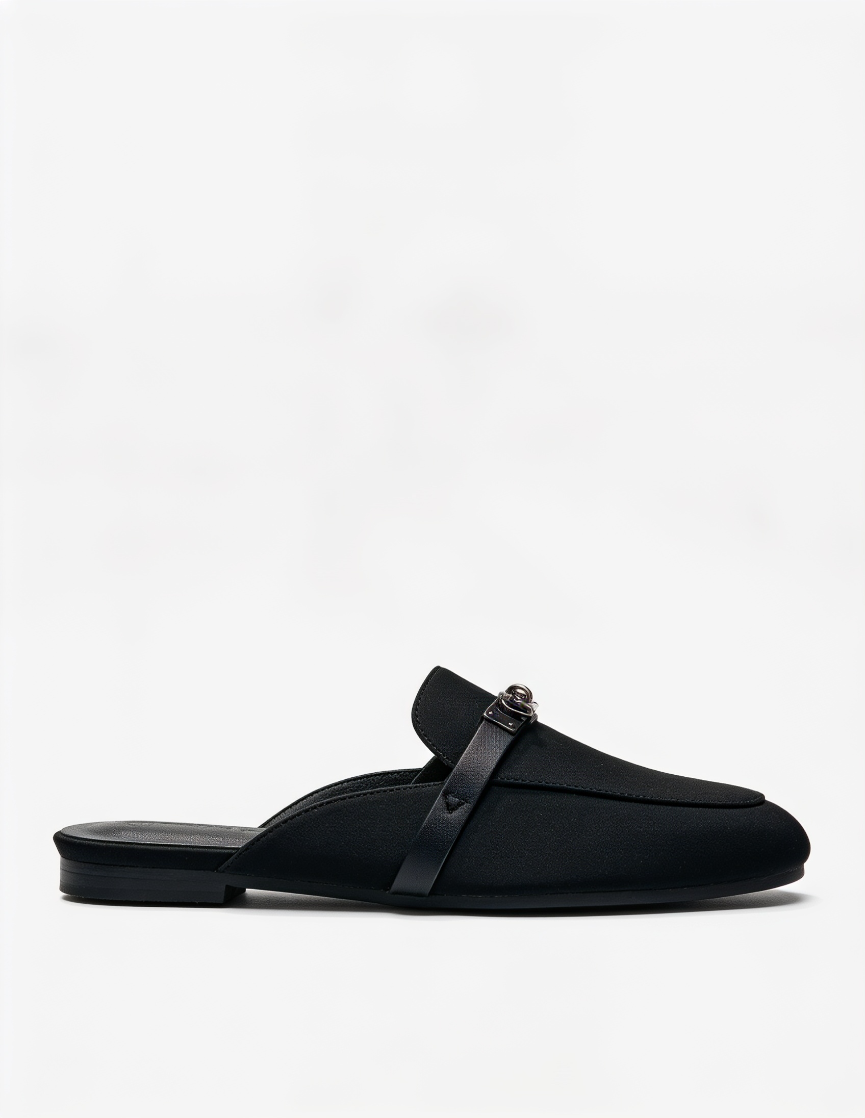 Flat Mule  Hazar