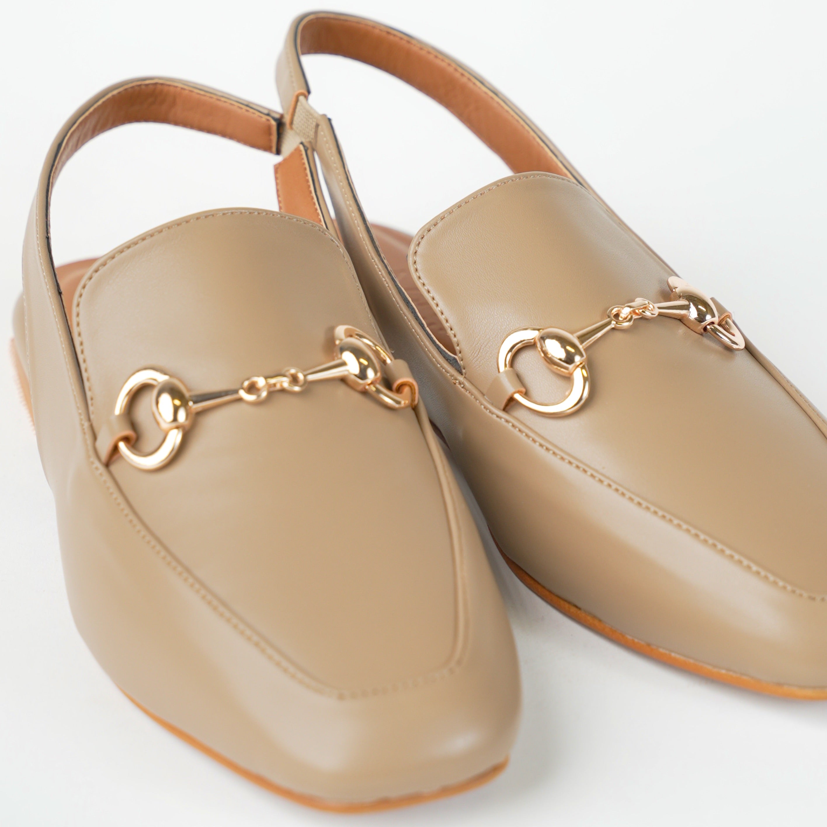 Flat Mule  Hazar