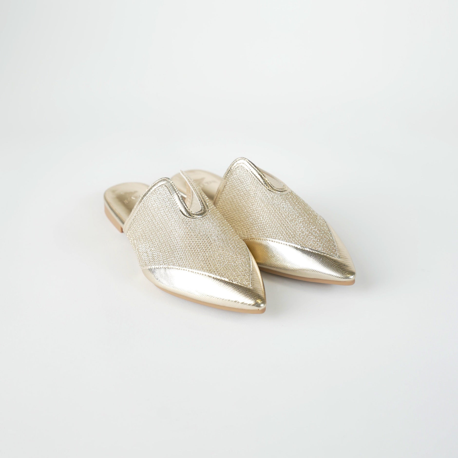 【新品未使用】YELLO REBIRTH MULES YELLO / AMBER MULES