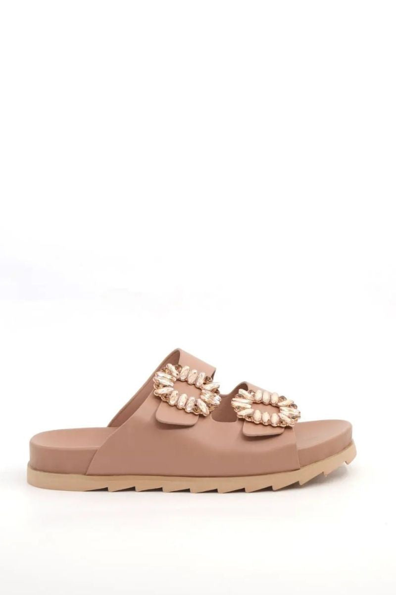 Slip-On  Hazar