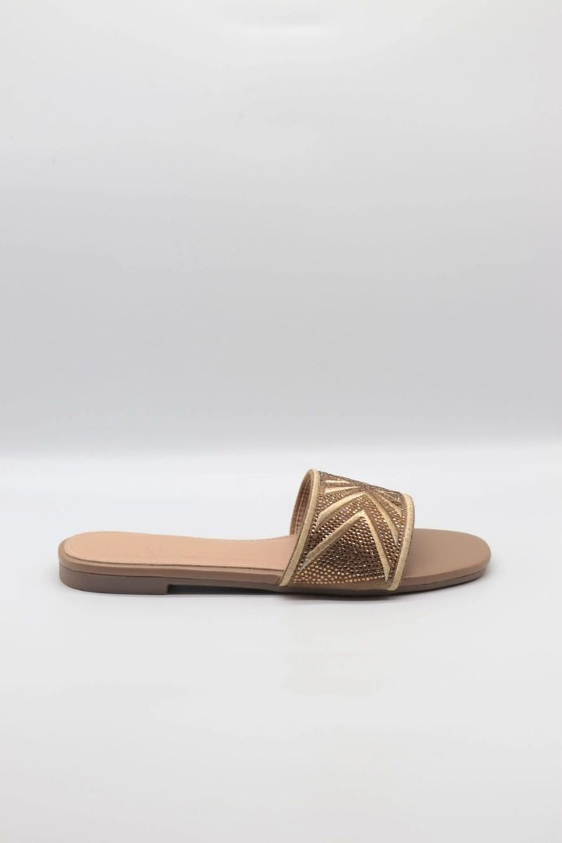 Slip-On  Hazar