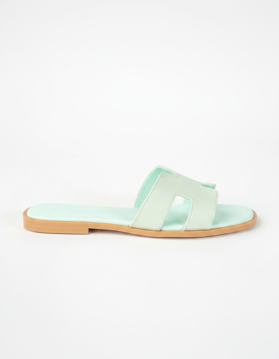 Slip-On  Hazar