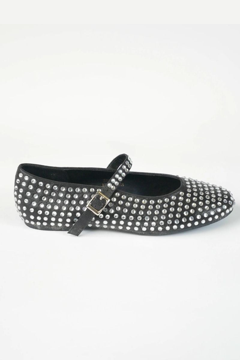 Flat shoe  Hazar