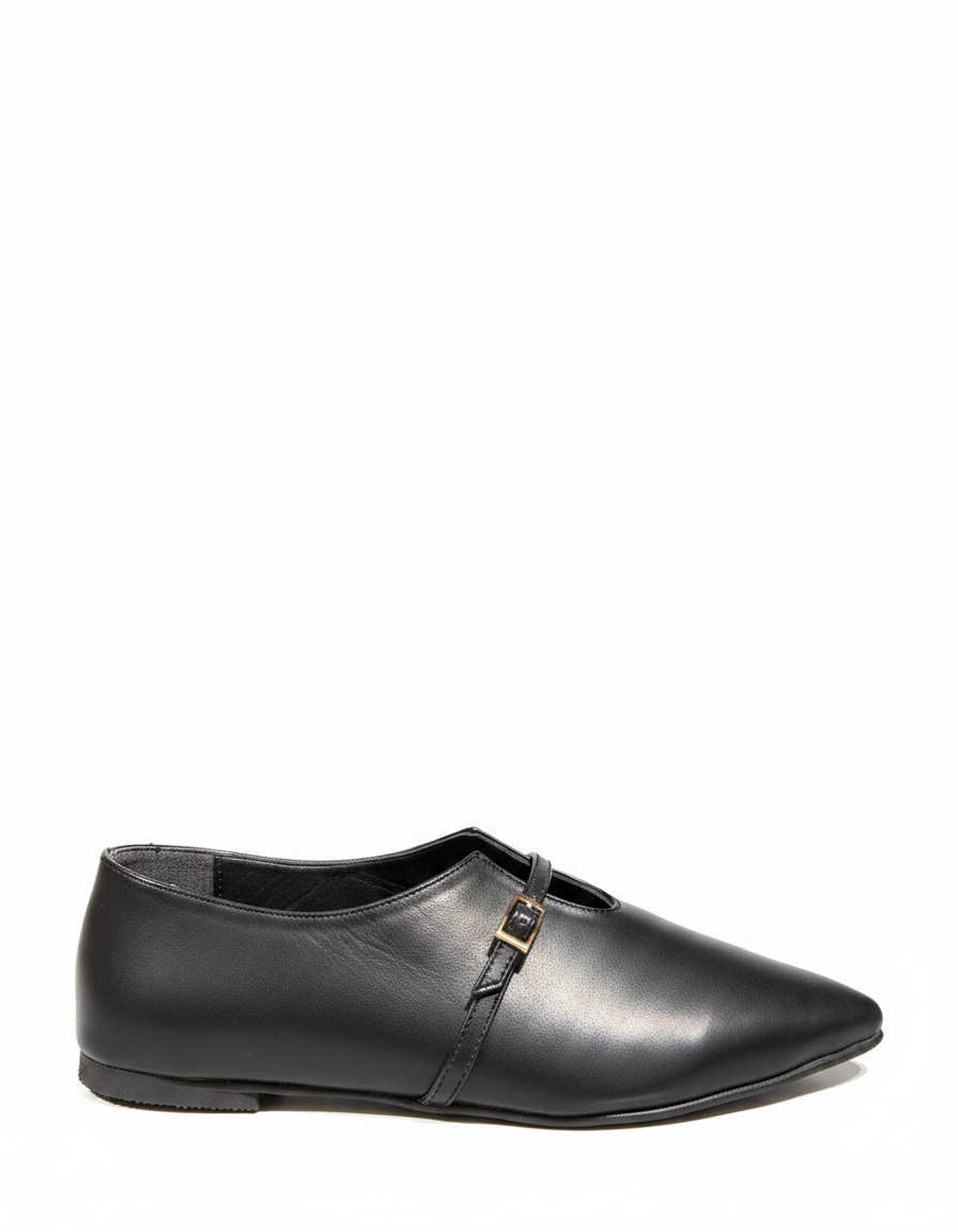 FLAT SHOE