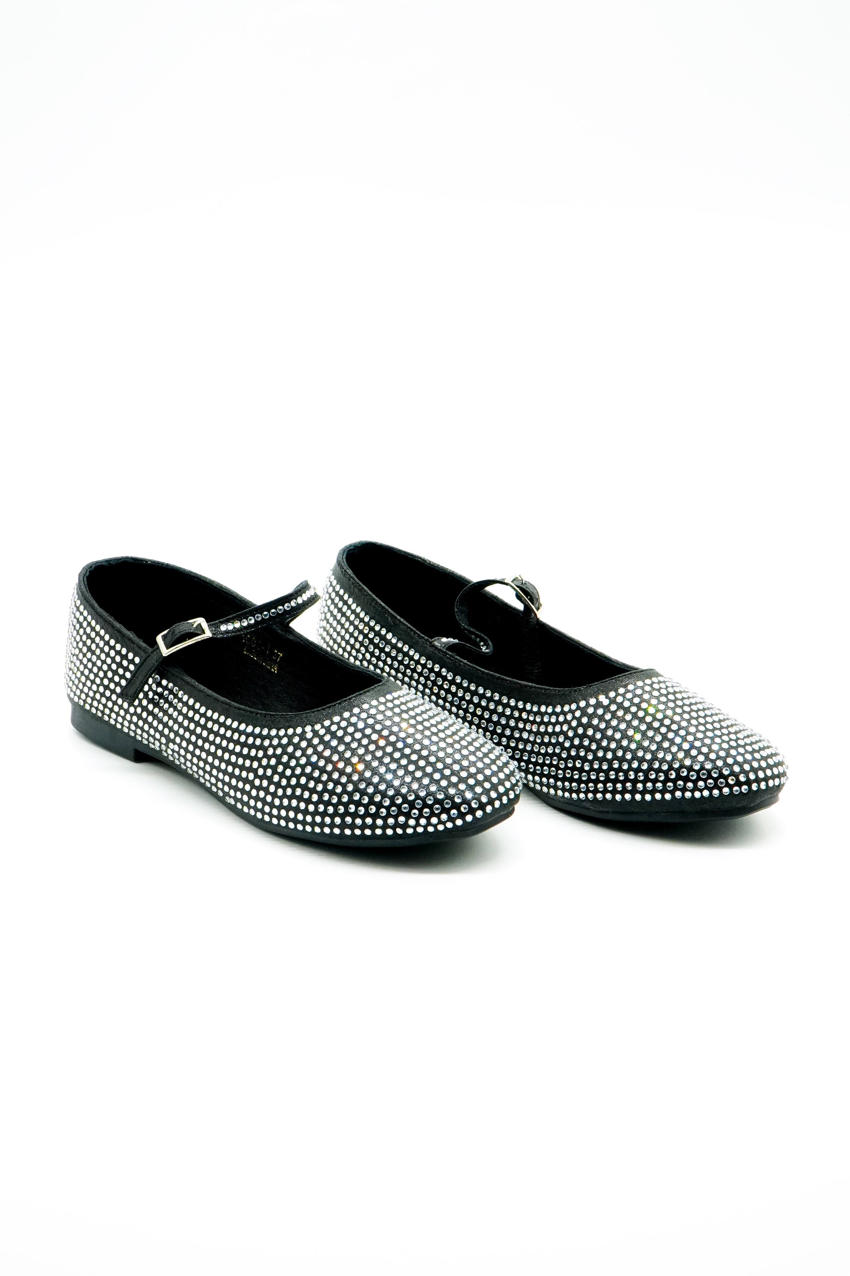 Flat Shoe