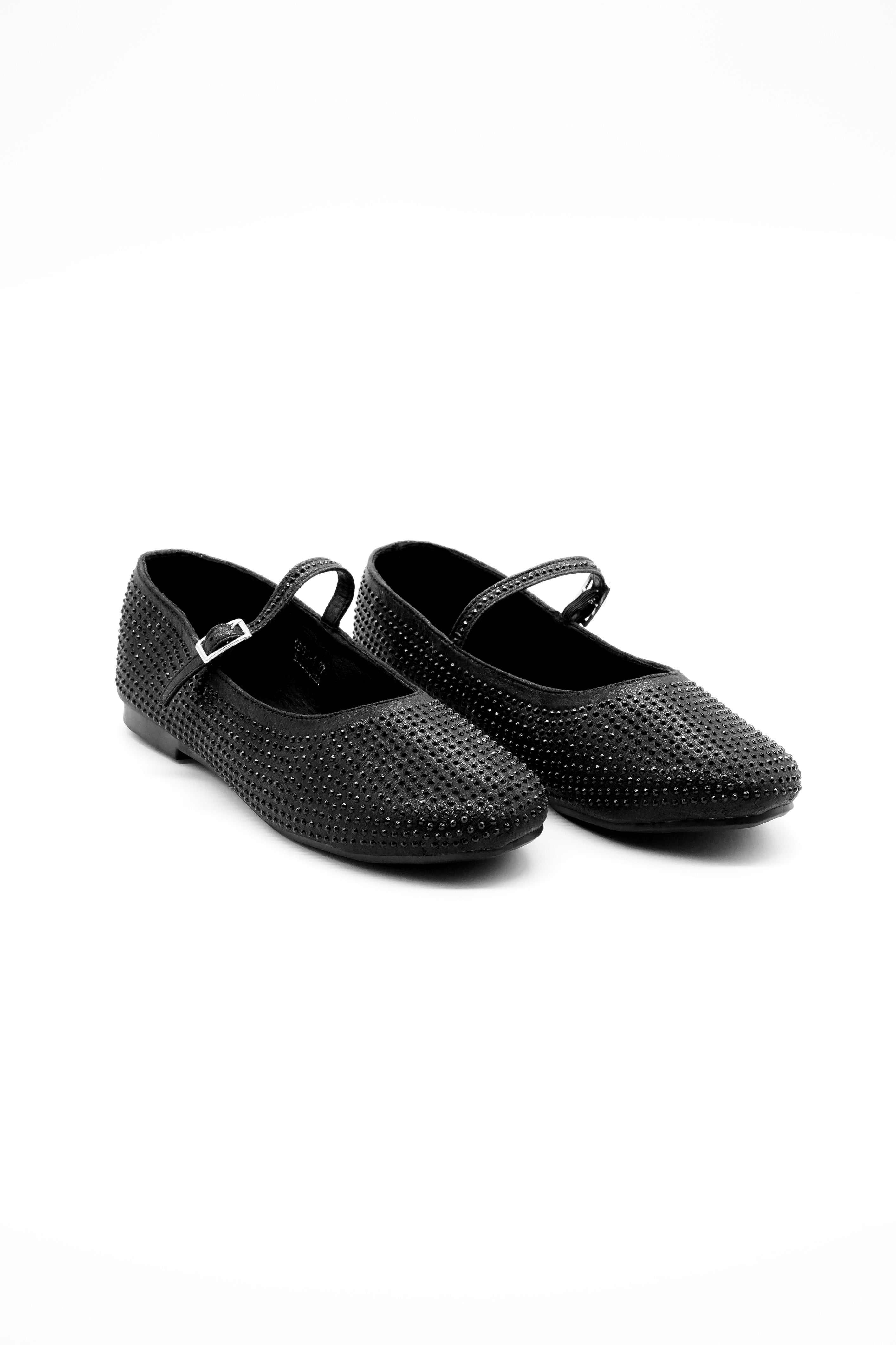 Flat Shoe