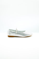 Flat Shoe