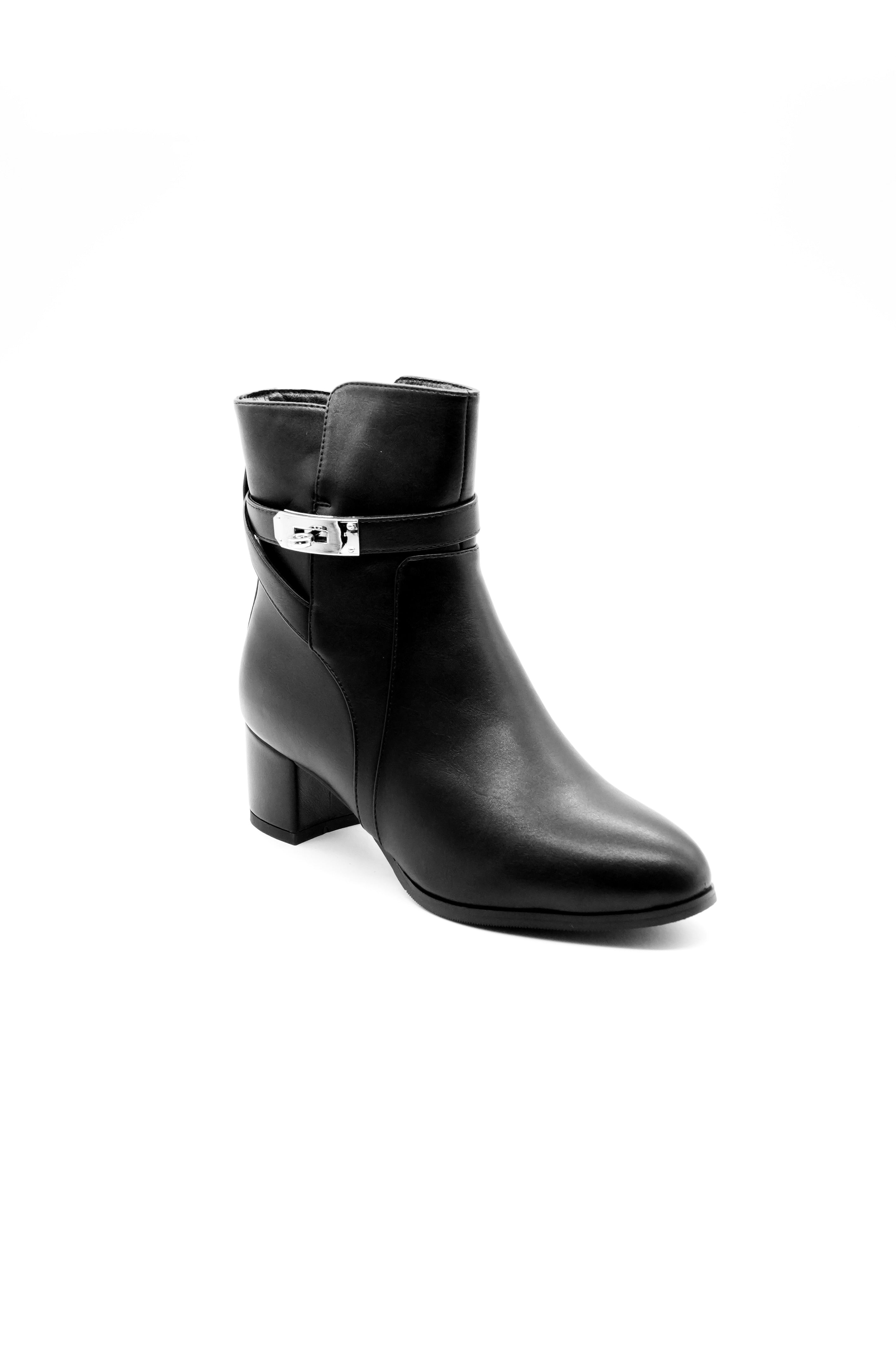 Clog Boot