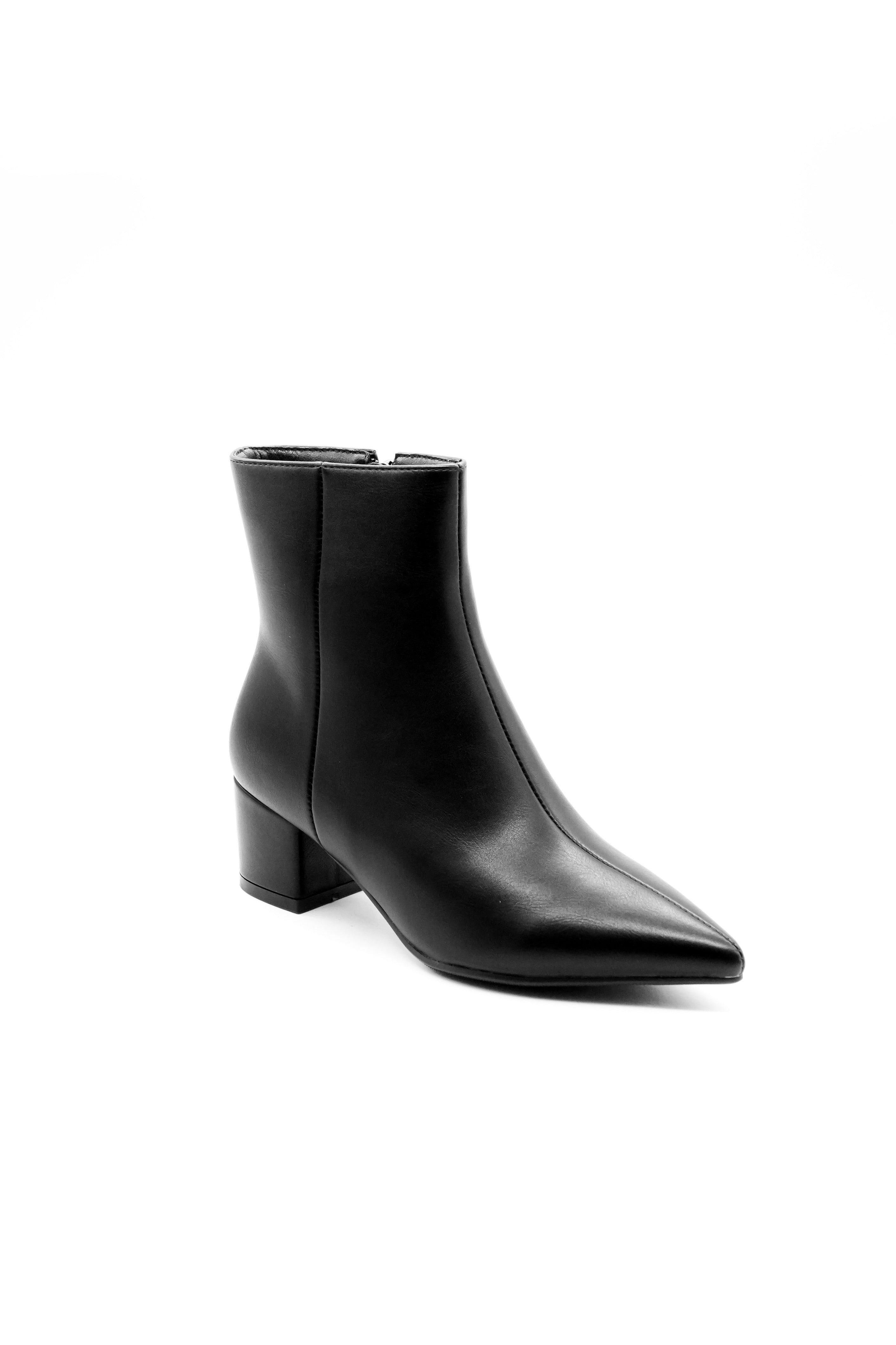 Pointed Block Heels Boots  Hazar