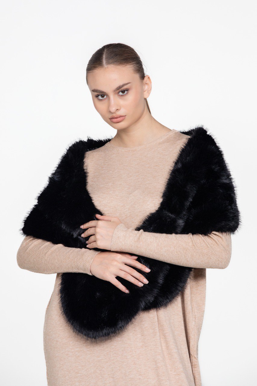 Soft Fur Shoulder Scarf  Elora