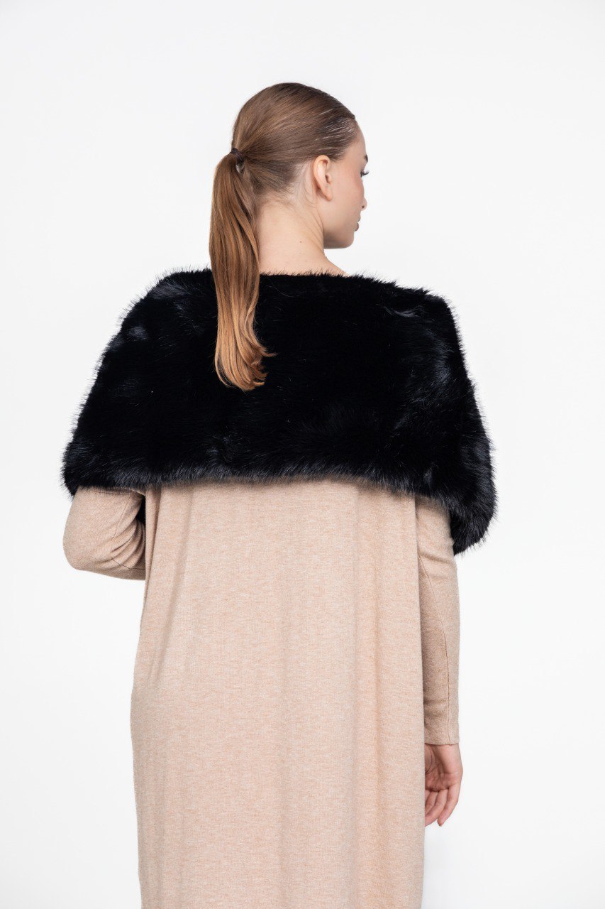 Soft Fur Shoulder Scarf  Elora