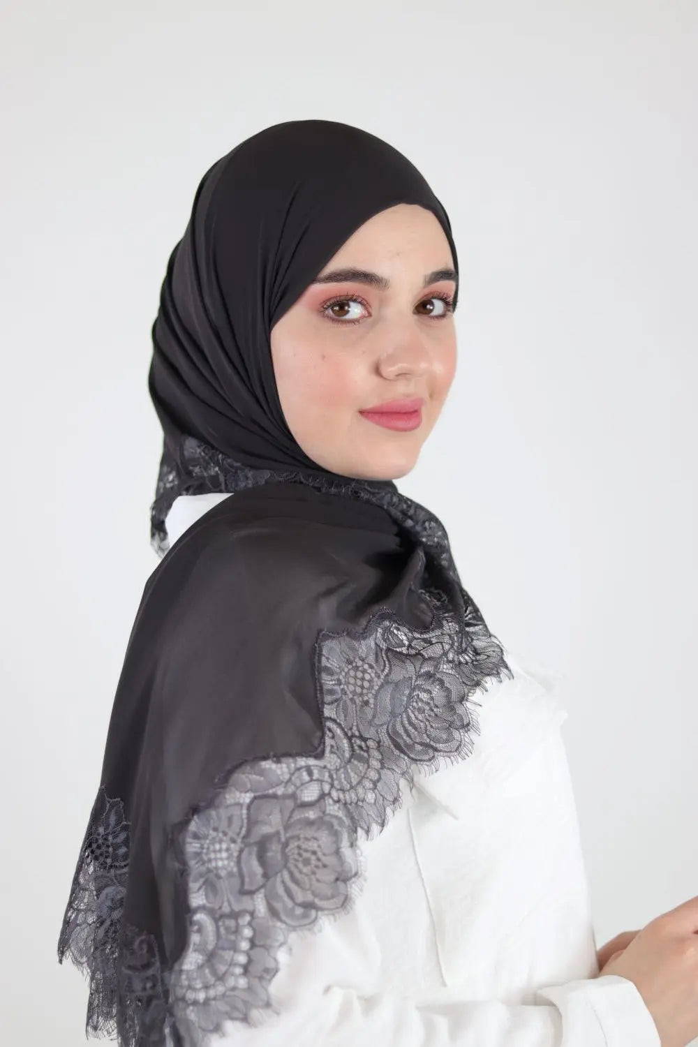 Chiffon Hijab With Dantel Voile Fashion