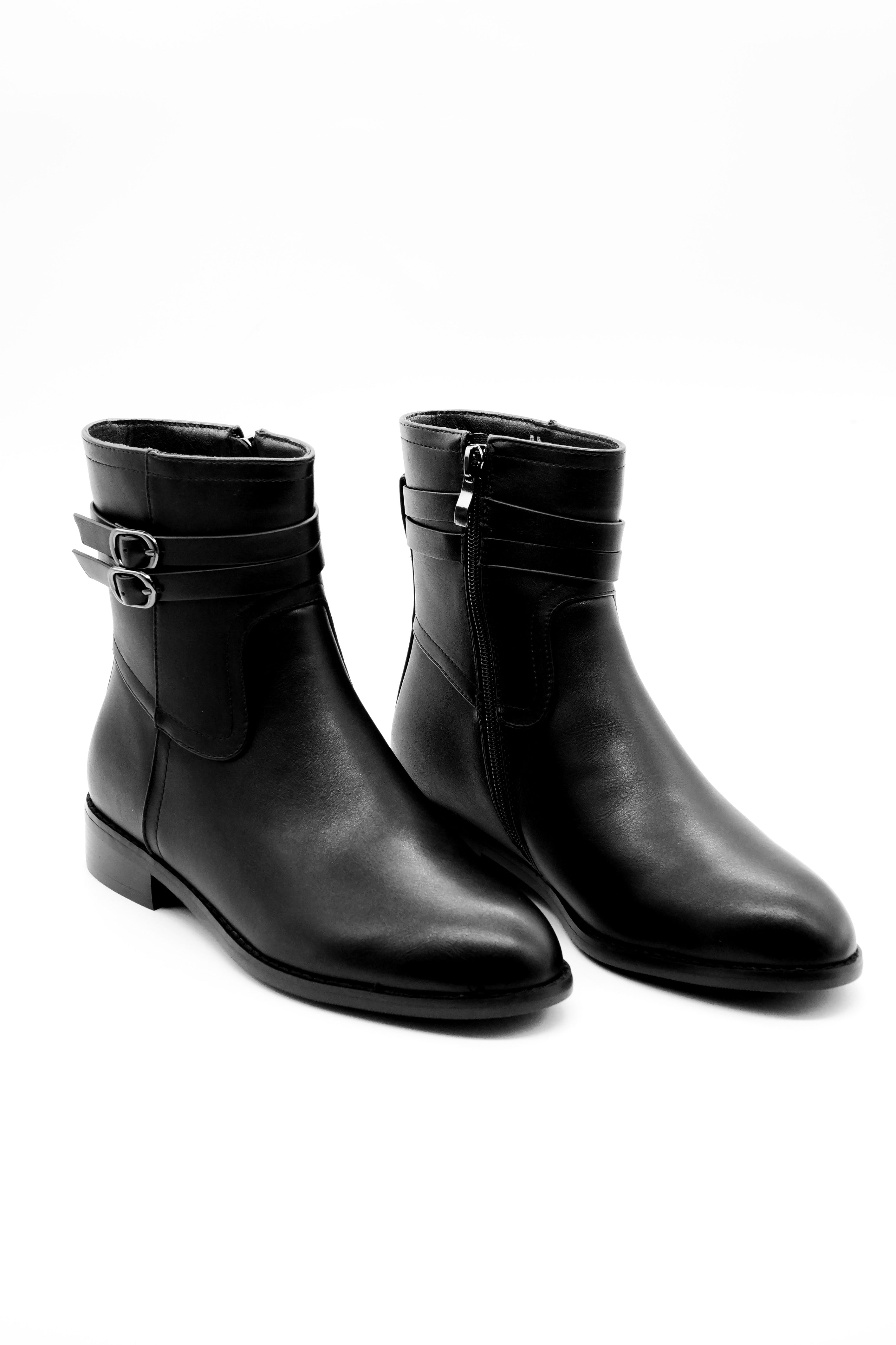 Low Heel Boots