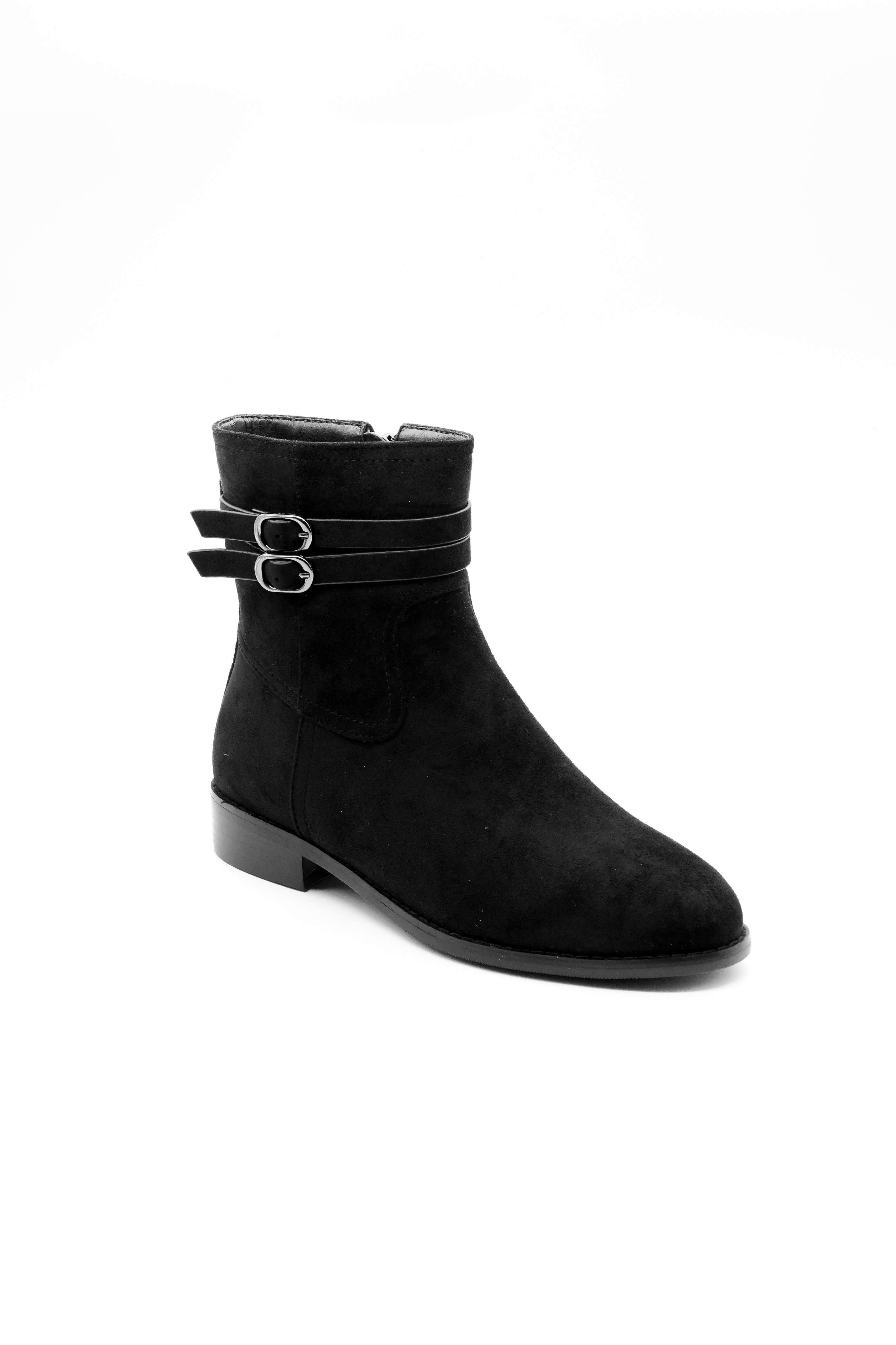 Low Heel Boots