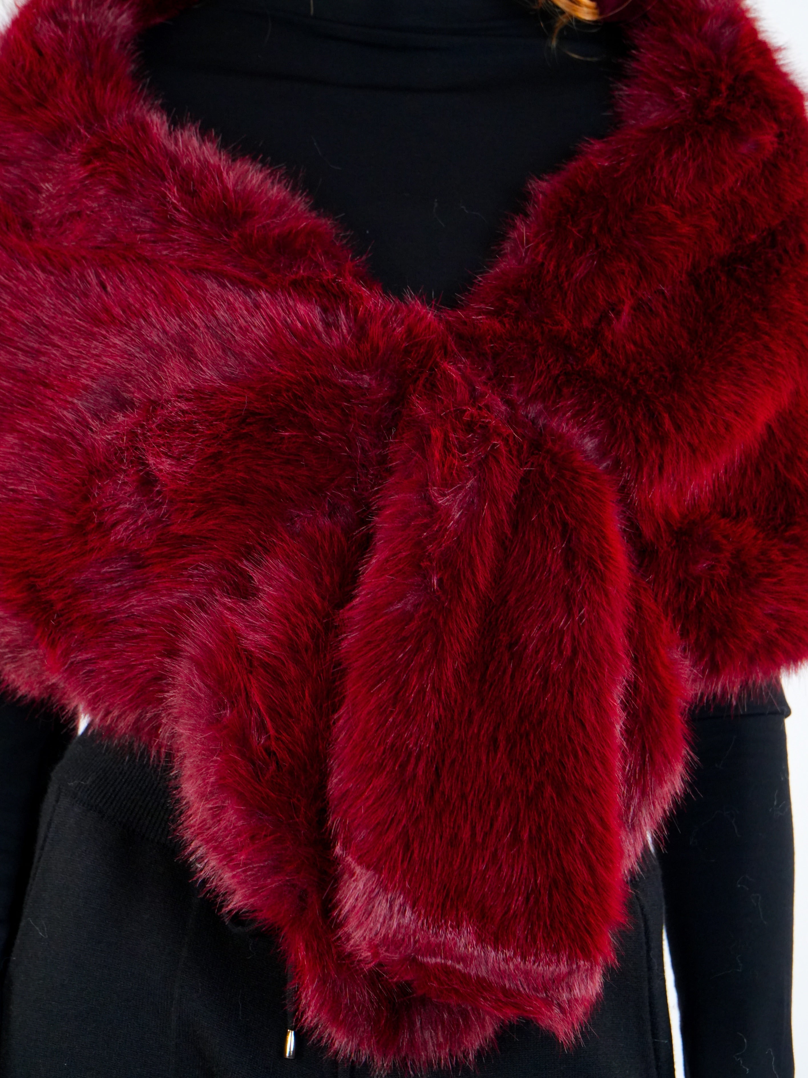 Soft Fur Shoulder Scarf  Elora