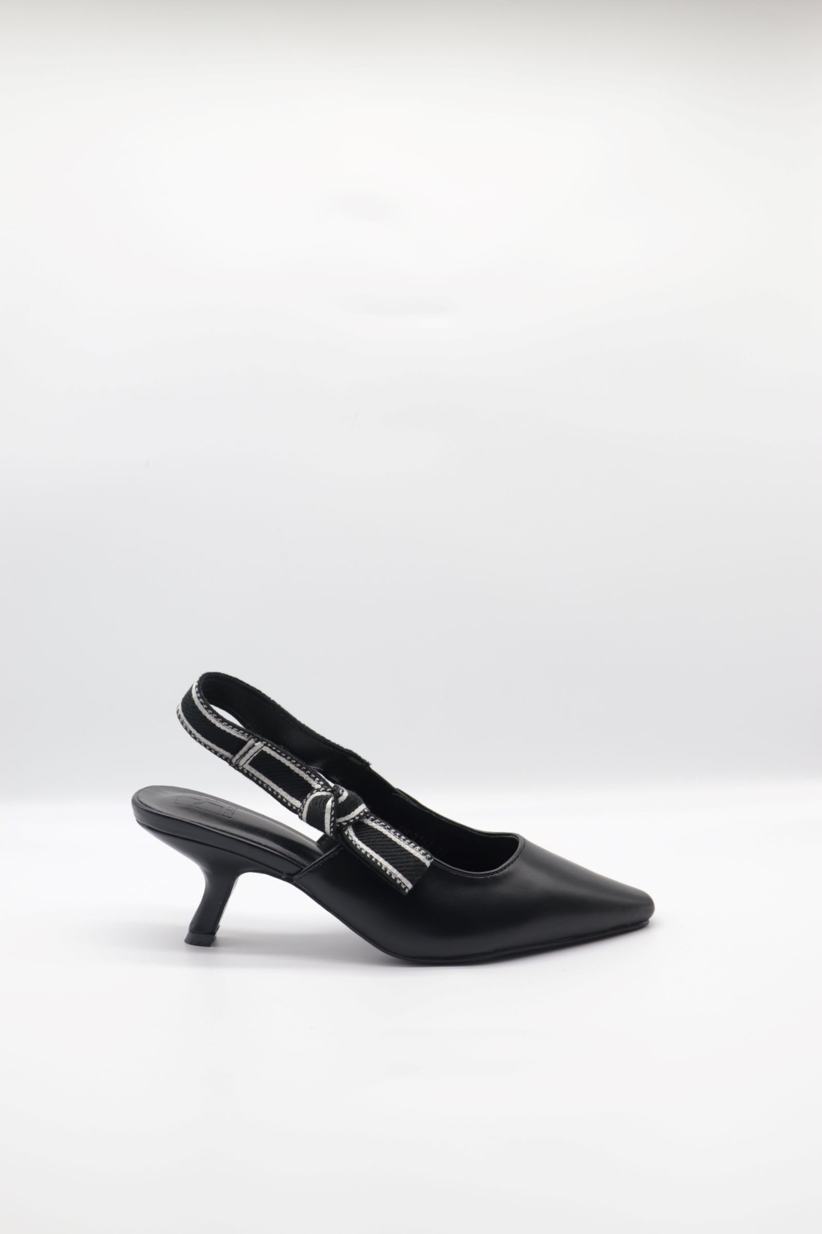 Ankle Strap Kitten Heel -  Hazar